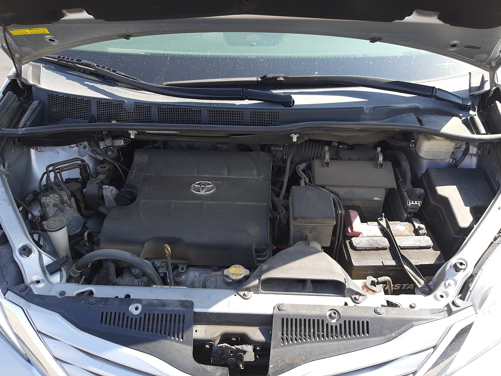 Photo 7 from auction – 2015 TOYOTA SIENNA LE with VIN 5TDKK3DC1FS662121