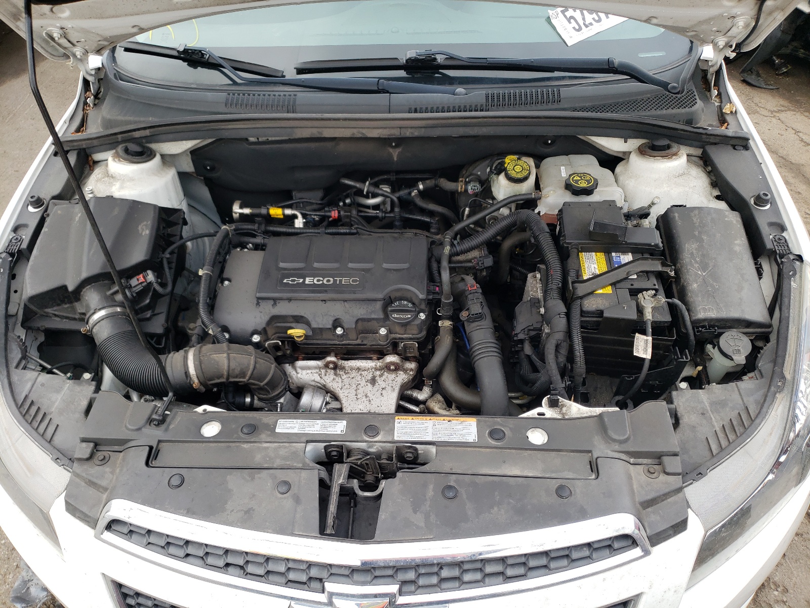 Photo 7 from auction – 2014 CHEVROLET CRUZE LT with VIN 1G1PC5SB9E7343558