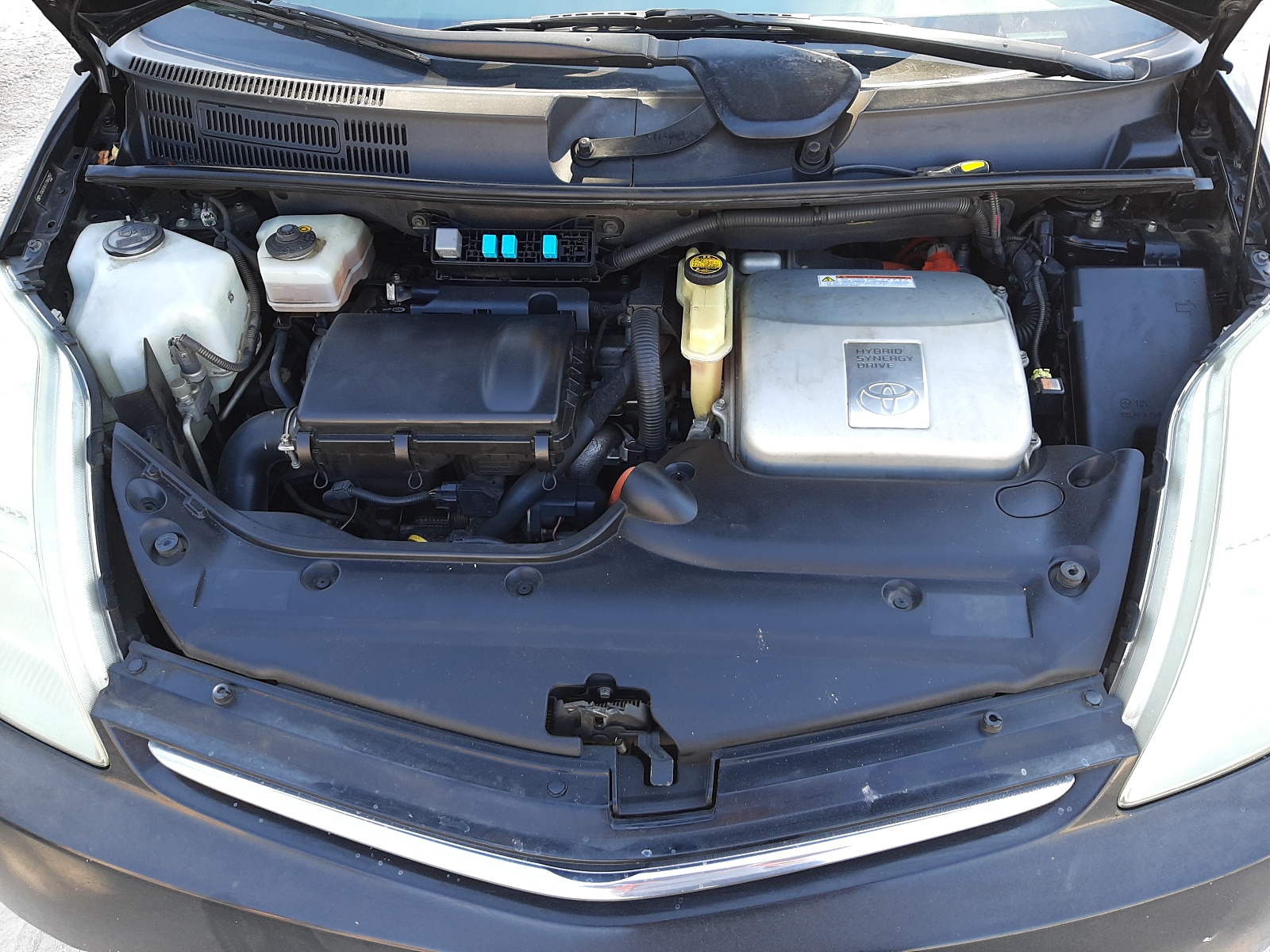 Photo 7 from auction – 2007 TOYOTA PRIUS with VIN JTDKB20U177653357