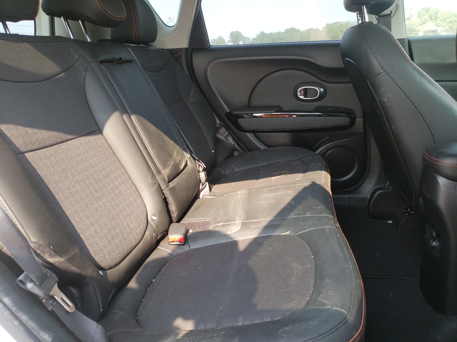 Photo 6 from auction – 2018 KIA SOUL ! with VIN KNDJX3AA7J7561278