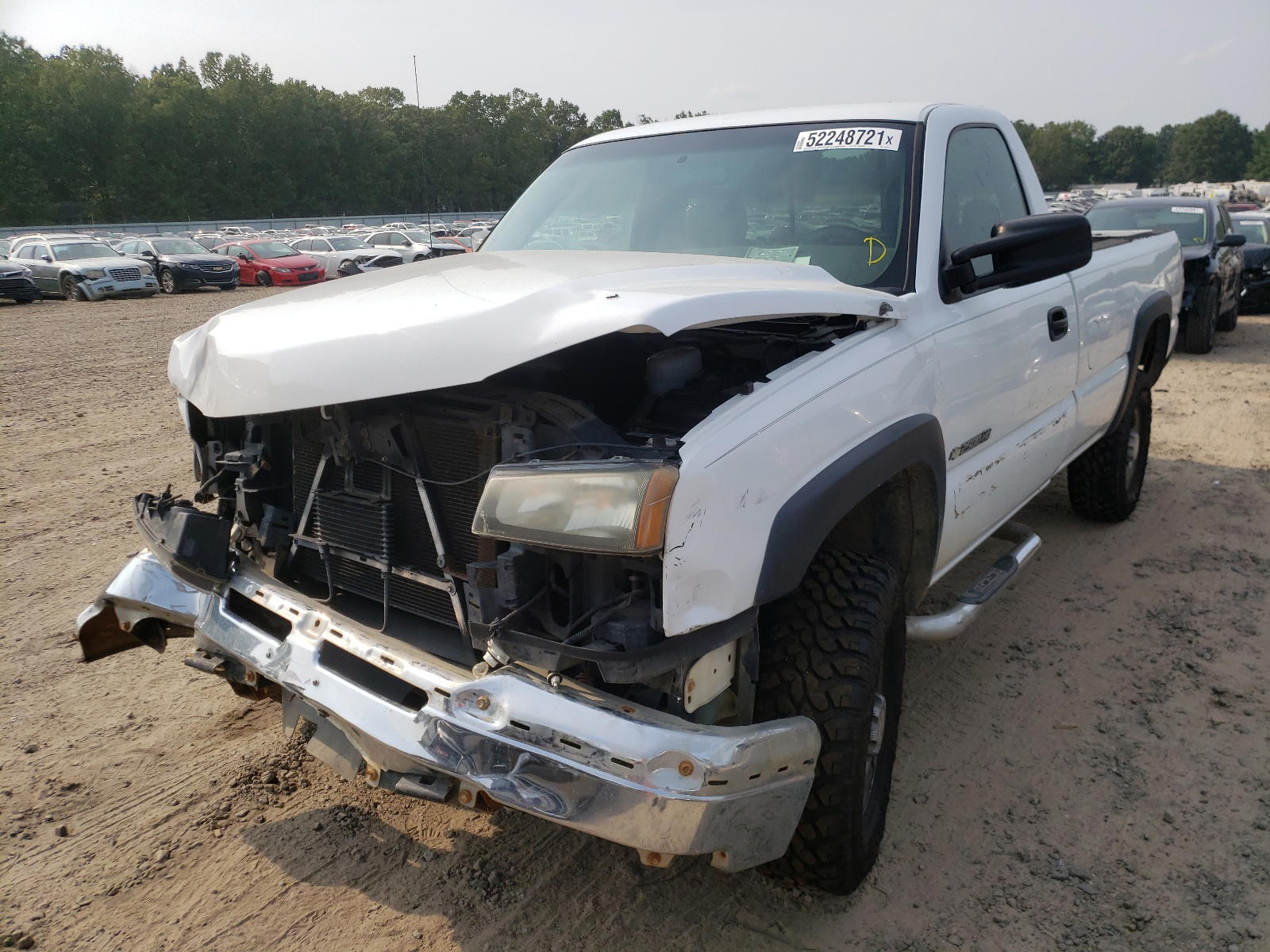 Photo 2 from auction – 2005 CHEVROLET SILVERADO with VIN 1GCHC24U05E155743