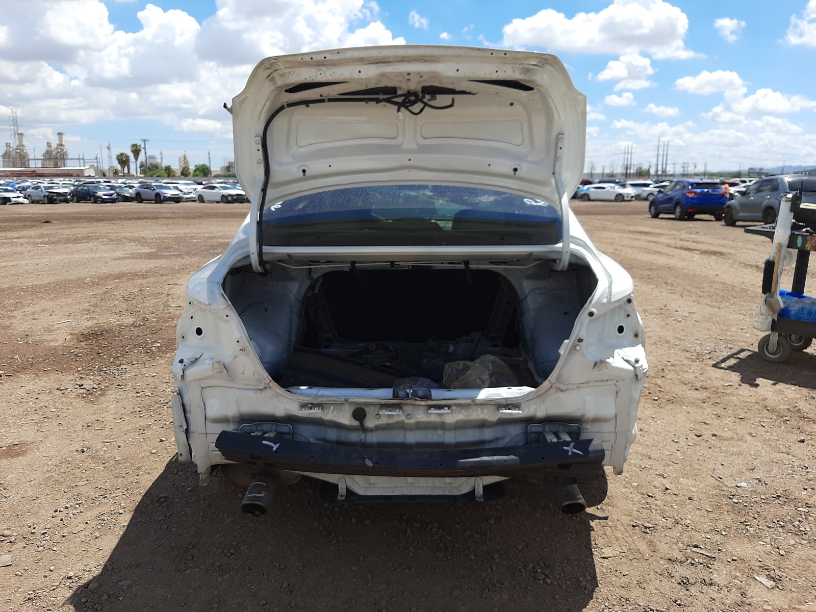 Photo 9 from auction – 2015 NISSAN ALTIMA 2.5 with VIN 1N4AL3AP0FN898237
