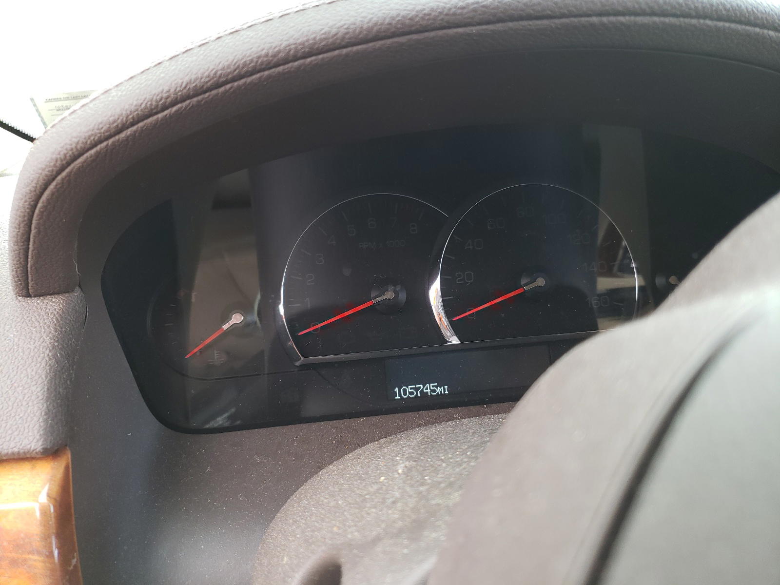 Photo 8 from auction – 2008 CADILLAC SRX with VIN 1GYEE53A580160180