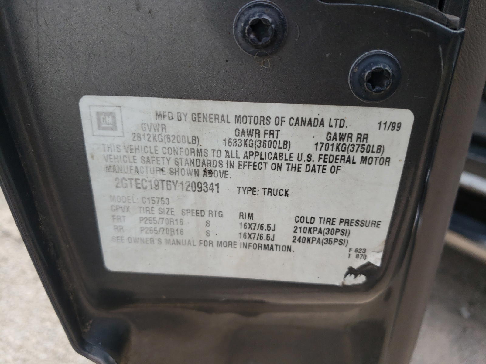 Photo 10 from auction – 2000 GMC NEW SIERRA with VIN 2GTEC19T6Y1209341