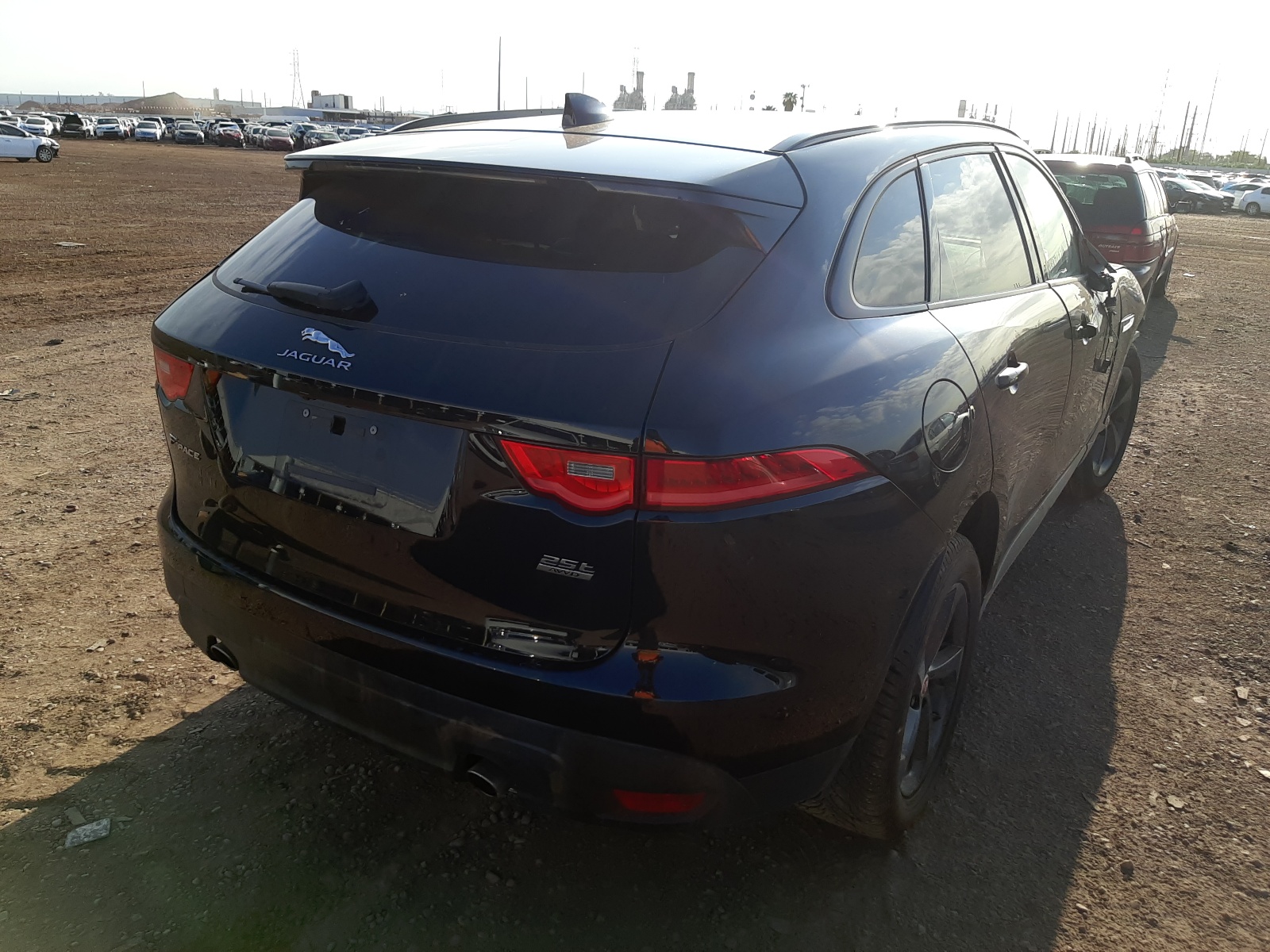 Photo 4 from auction – 2018 JAGUAR F-PACE PRE with VIN SADCJ2FX5JA271565
