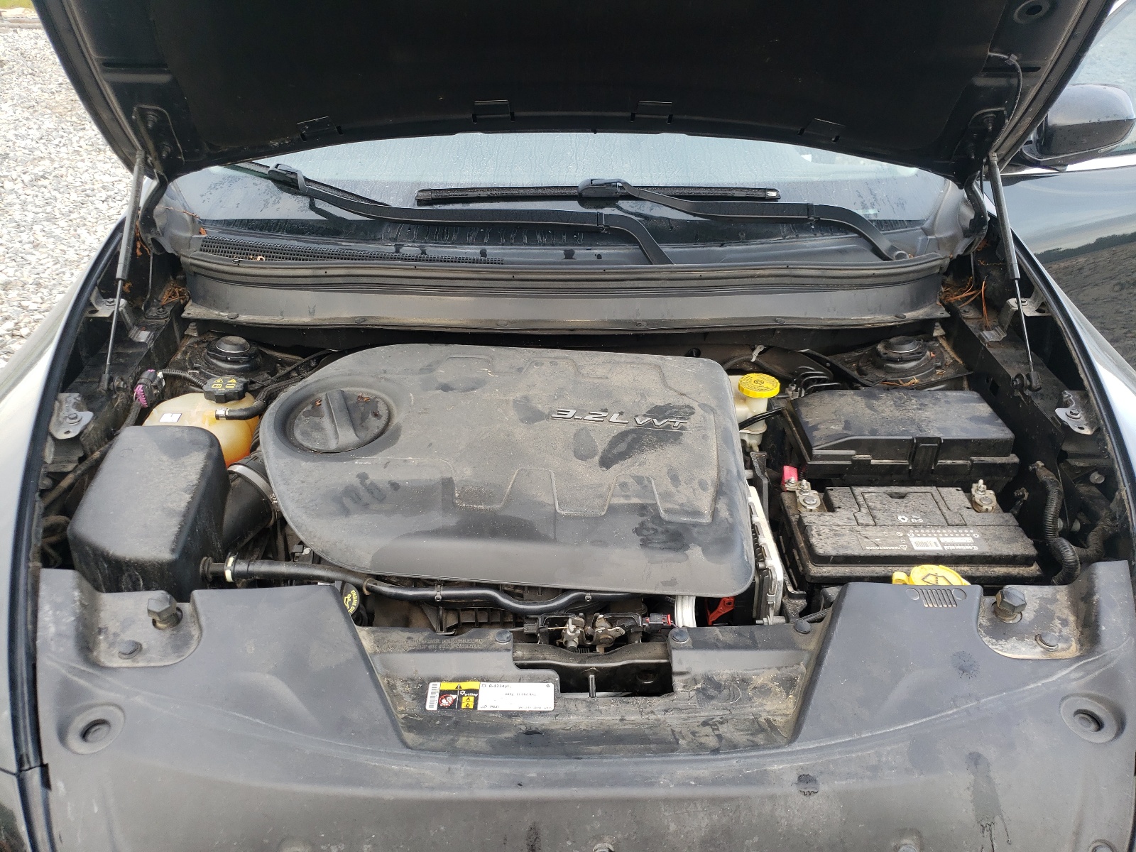 Photo 7 from auction – 2014 JEEP CHEROKEE L with VIN 1C4PJLDSXEW225880