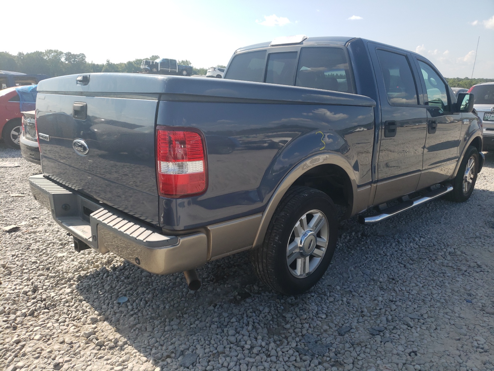 Photo 4 from auction – 2004 FORD F150 SUPER with VIN 1FTPW12594KD07463