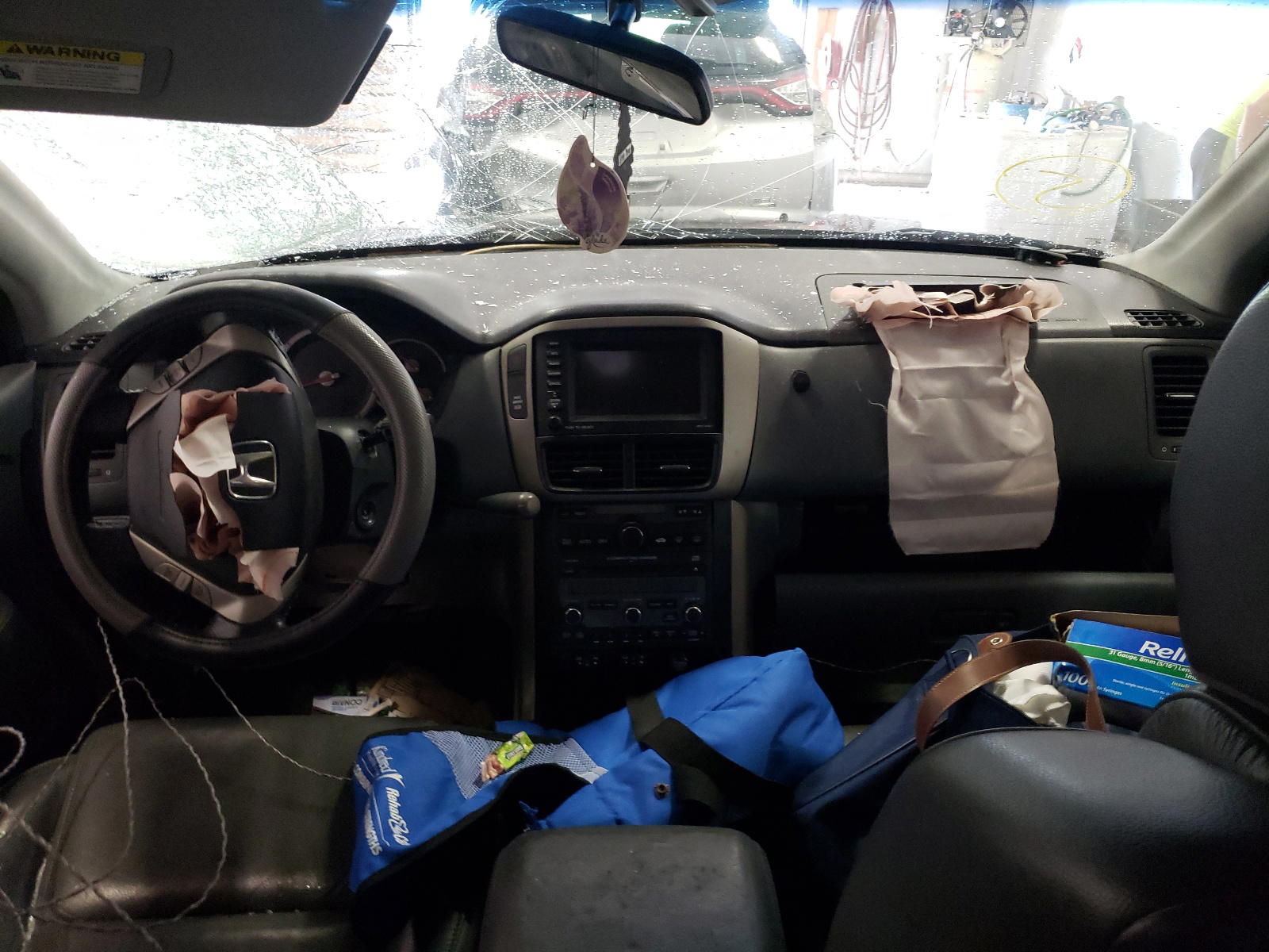 Photo 9 from auction – 2008 HONDA PILOT EXL with VIN 5FNYF28748B009652