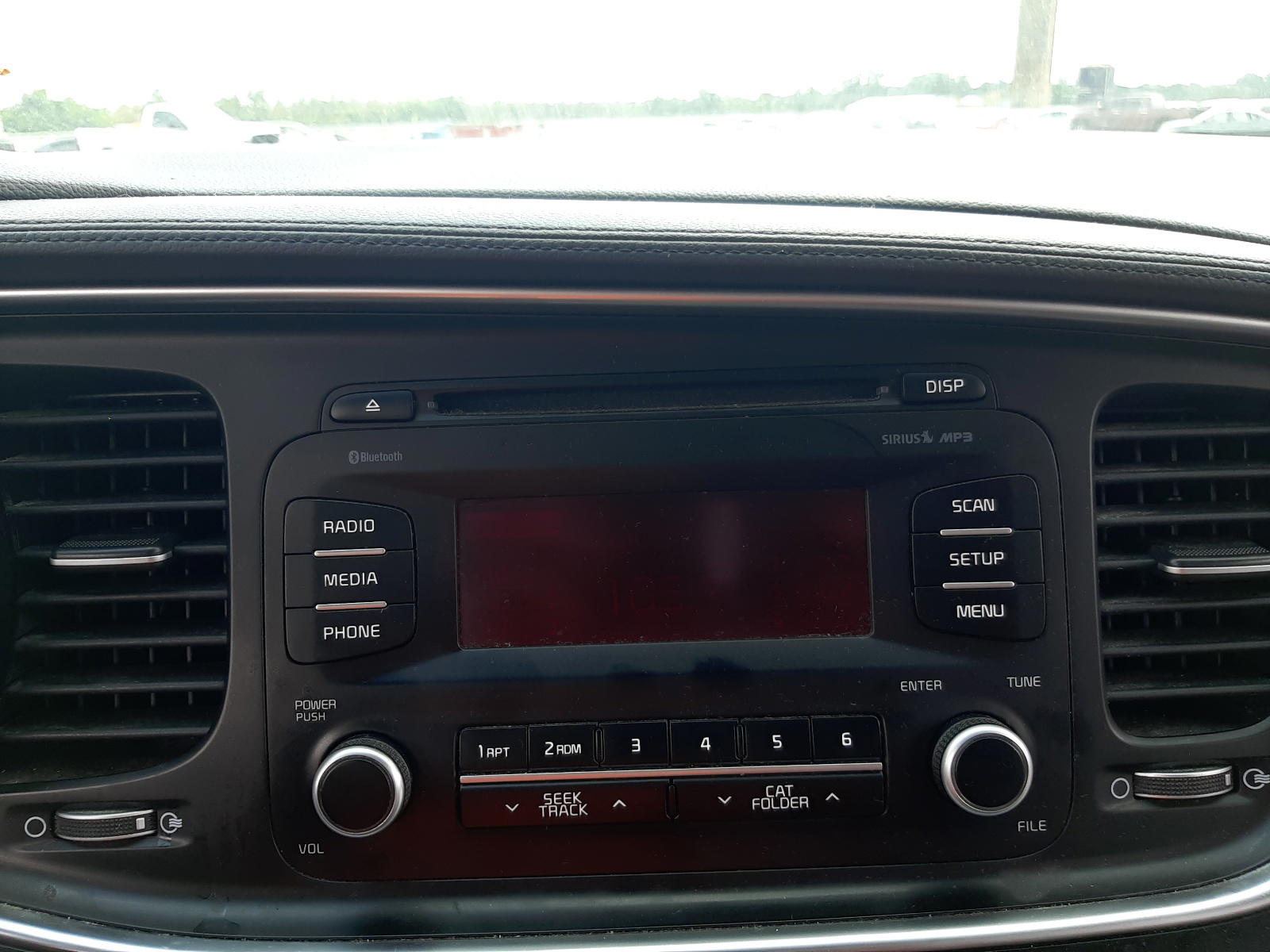 Photo 9 from auction – 2015 KIA OPTIMA EX with VIN 5XXGN4A74FG492784
