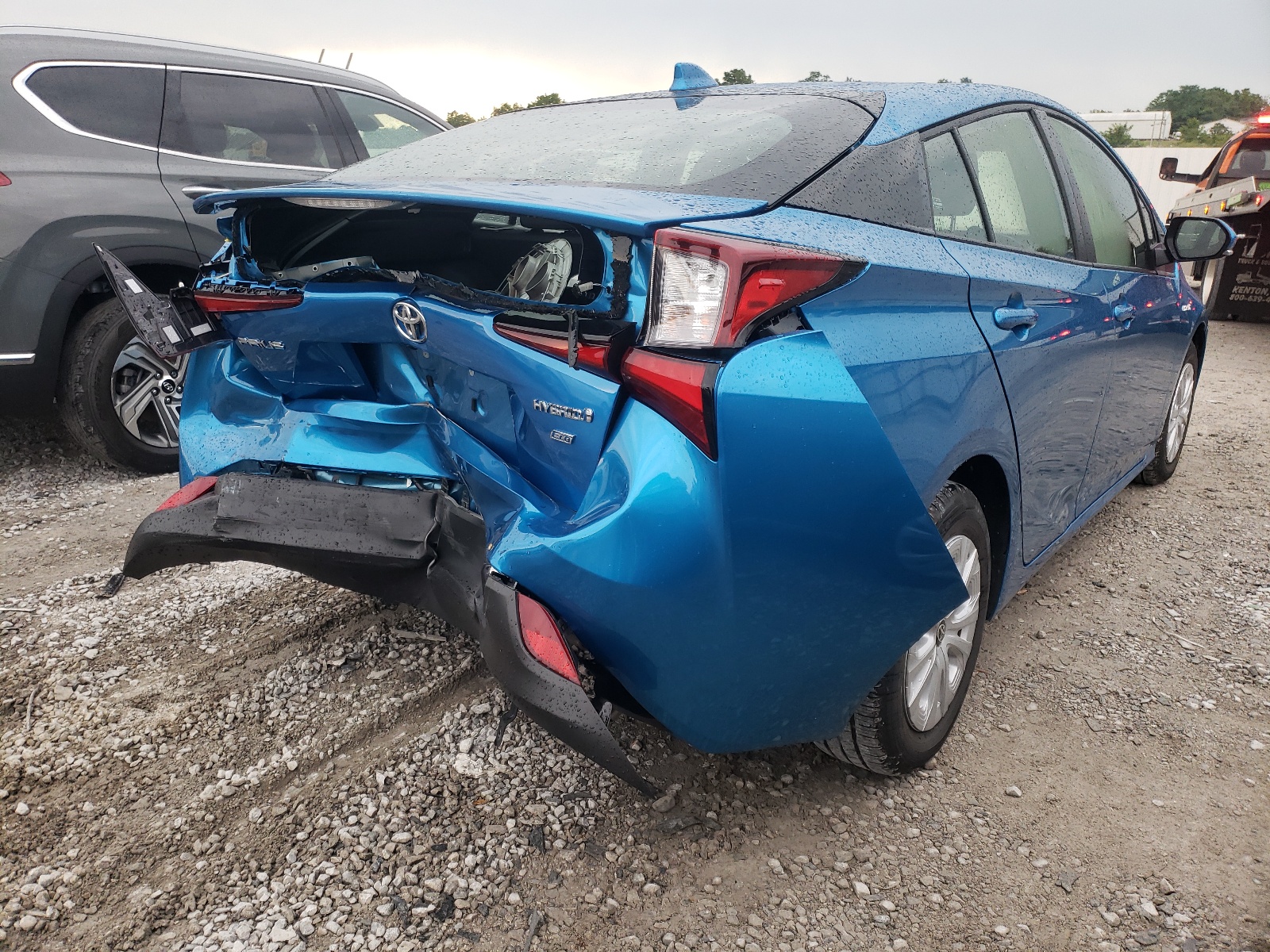 Photo 4 from auction – 2021 TOYOTA PRIUS SPEC with VIN JTDKAMFU0M3143607