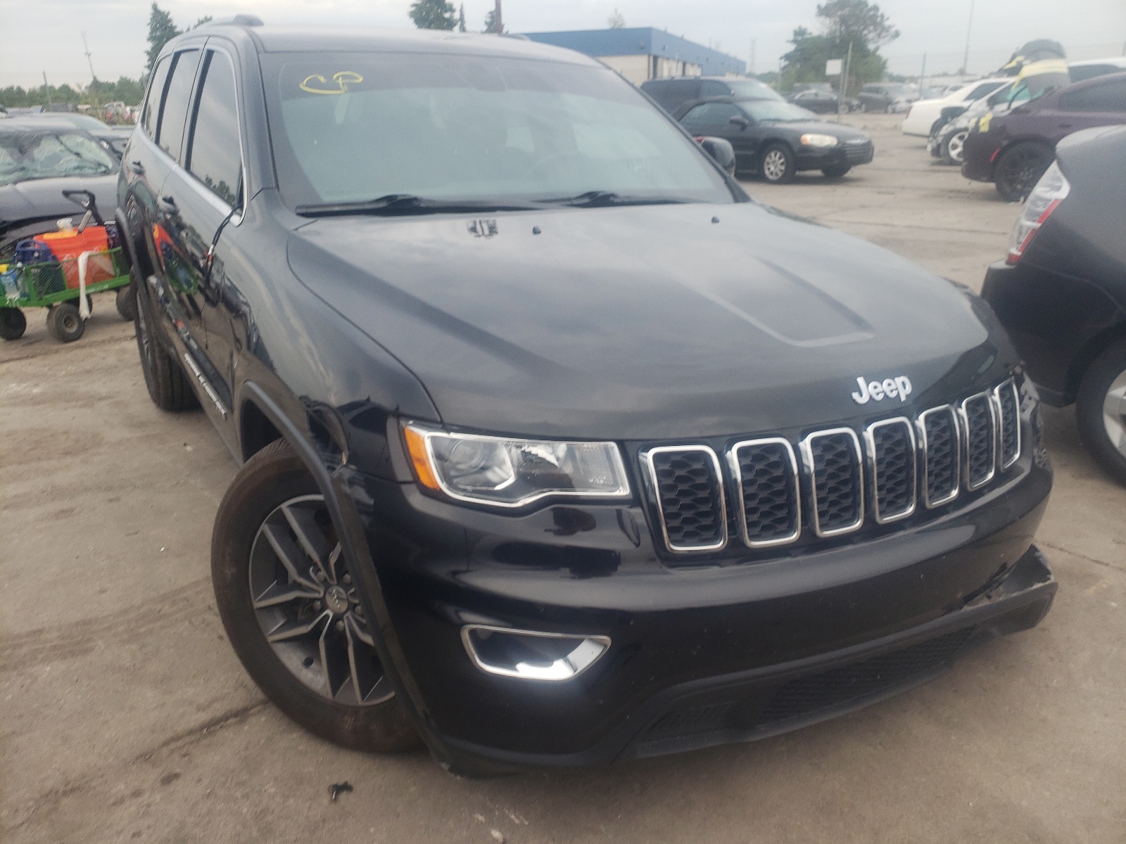 JEEP GRAND CHER 2018 with VIN 1C4RJFAG8JC444021 - Photo from auction