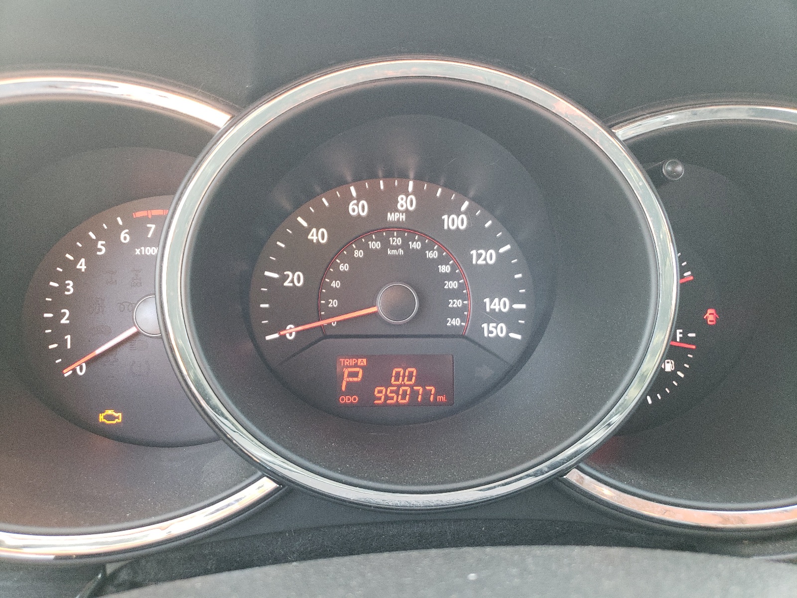 Photo 8 from auction – 2011 KIA SORENTO BA with VIN 5XYKTCA12BG164002
