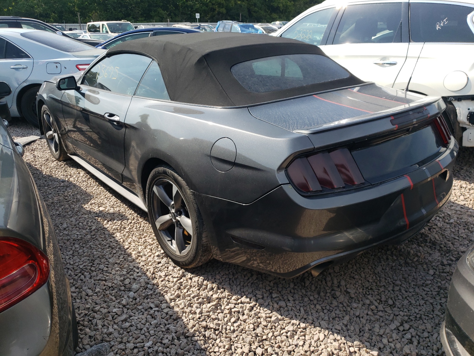Photo 3 from auction – 2015 FORD MUSTANG with VIN 1FATP8EM4F5415374