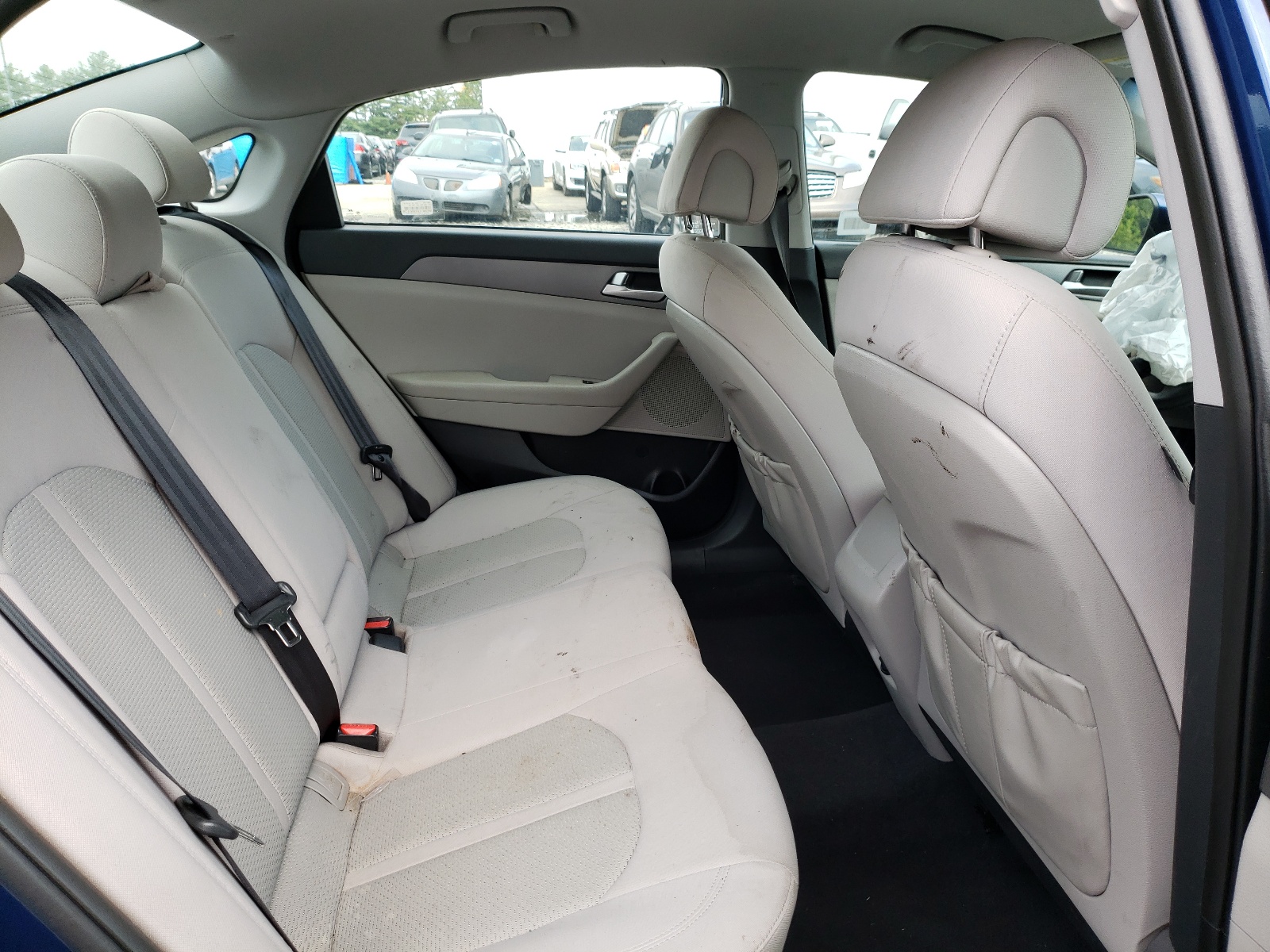Photo 6 from auction – 2016 HYUNDAI SONATA SE with VIN 5NPE24AF7GH386178