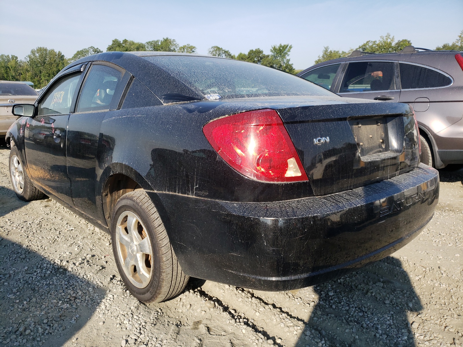 Photo 3 from auction – 2004 SATURN ION LEVEL with VIN 1G8AM12F24Z195126