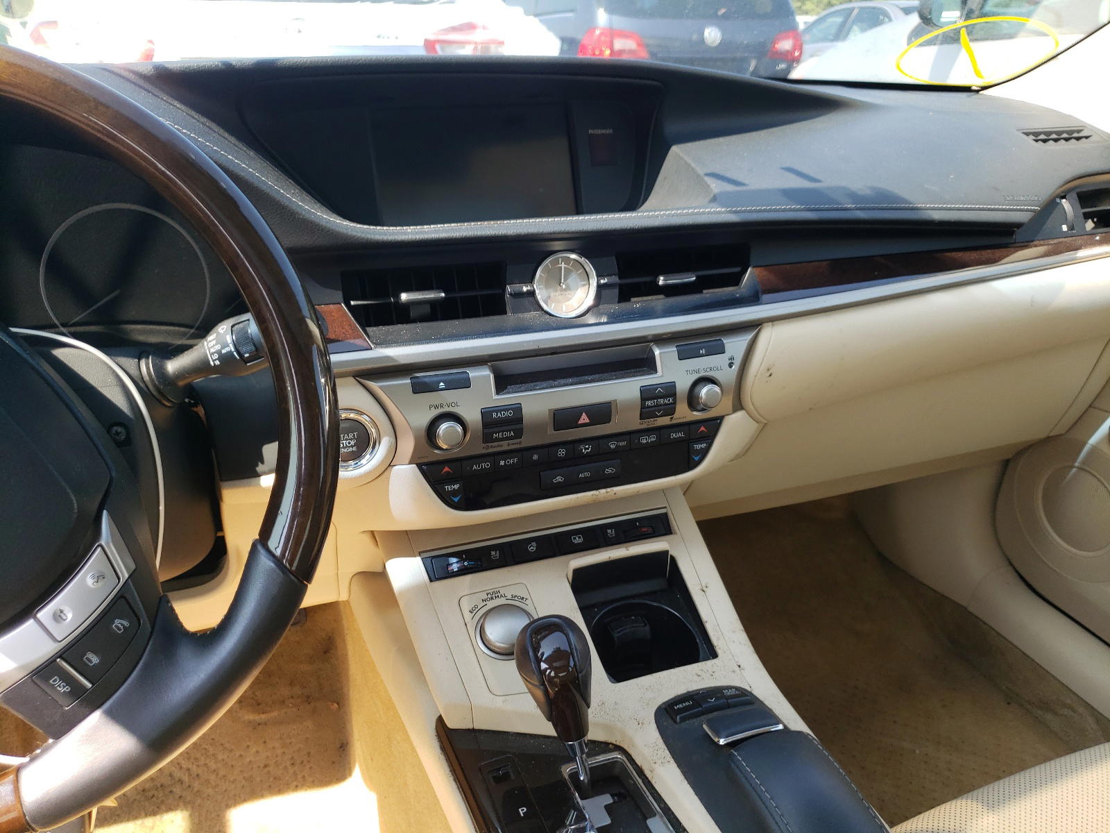 Photo 9 from auction – 2013 LEXUS ES 350 with VIN JTHBK1GG0D2039417