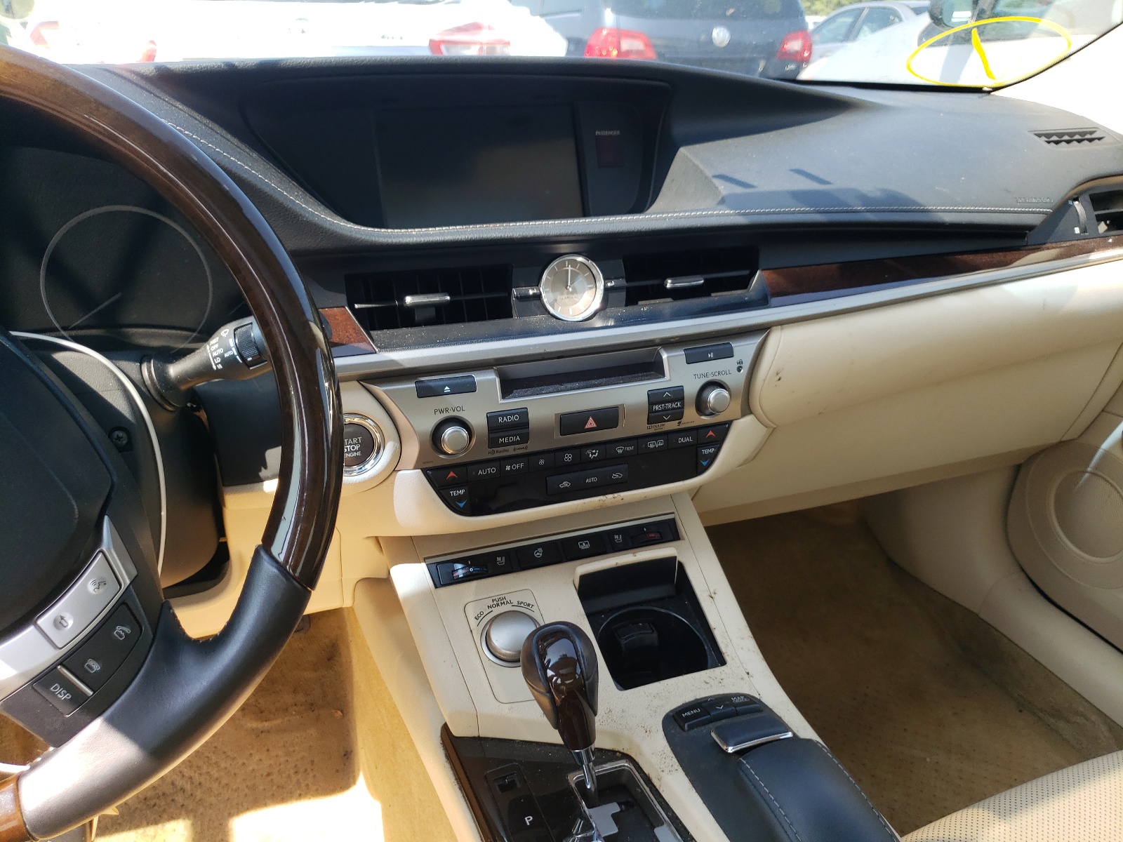 Zdjęcie 9 z aukcji – 2013 LEXUS ES 350 z VIN JTHBK1GG0D2039417