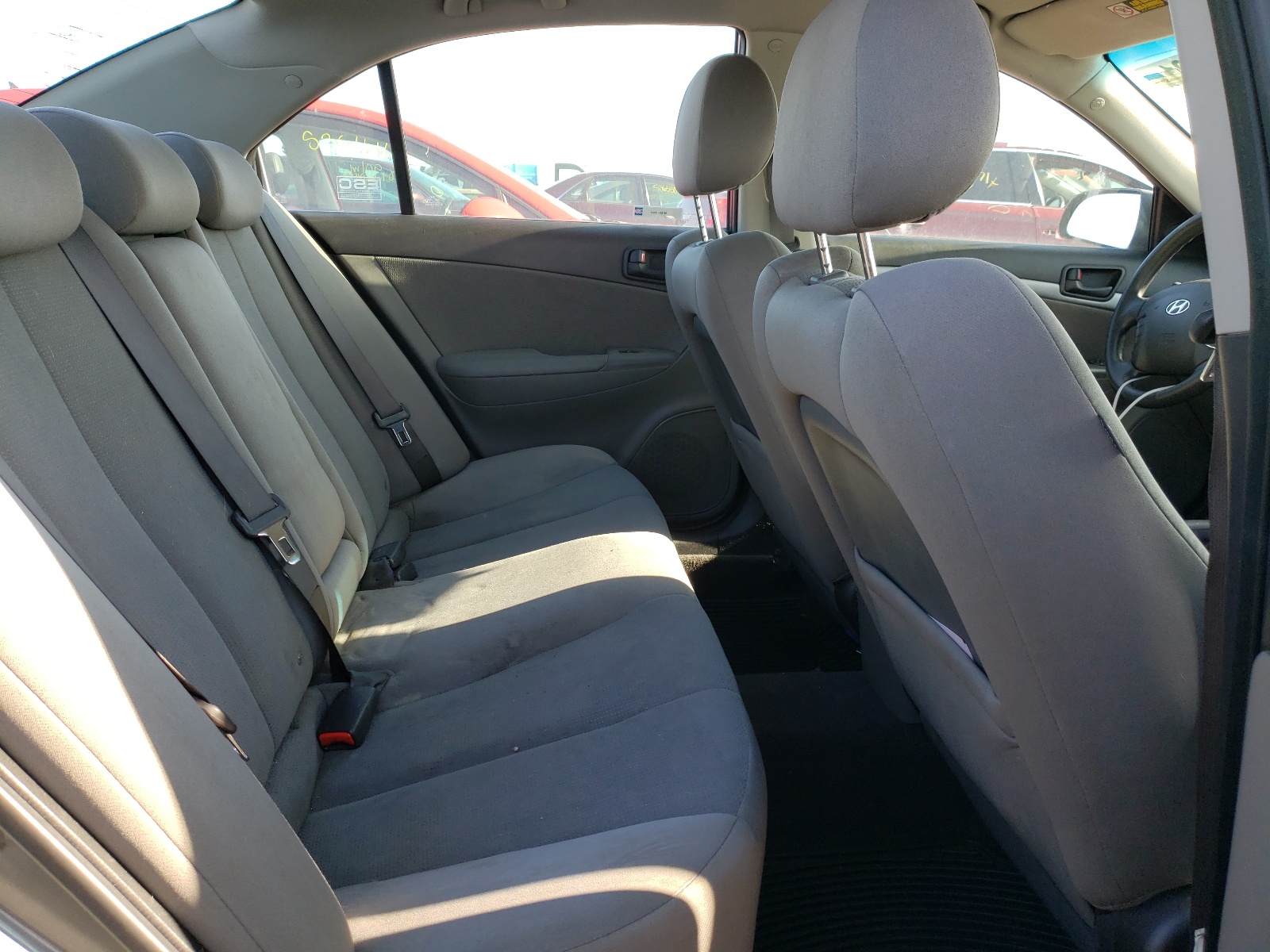 Photo 6 from auction – 2010 HYUNDAI SONATA GLS with VIN 5NPET4AC2AH589327