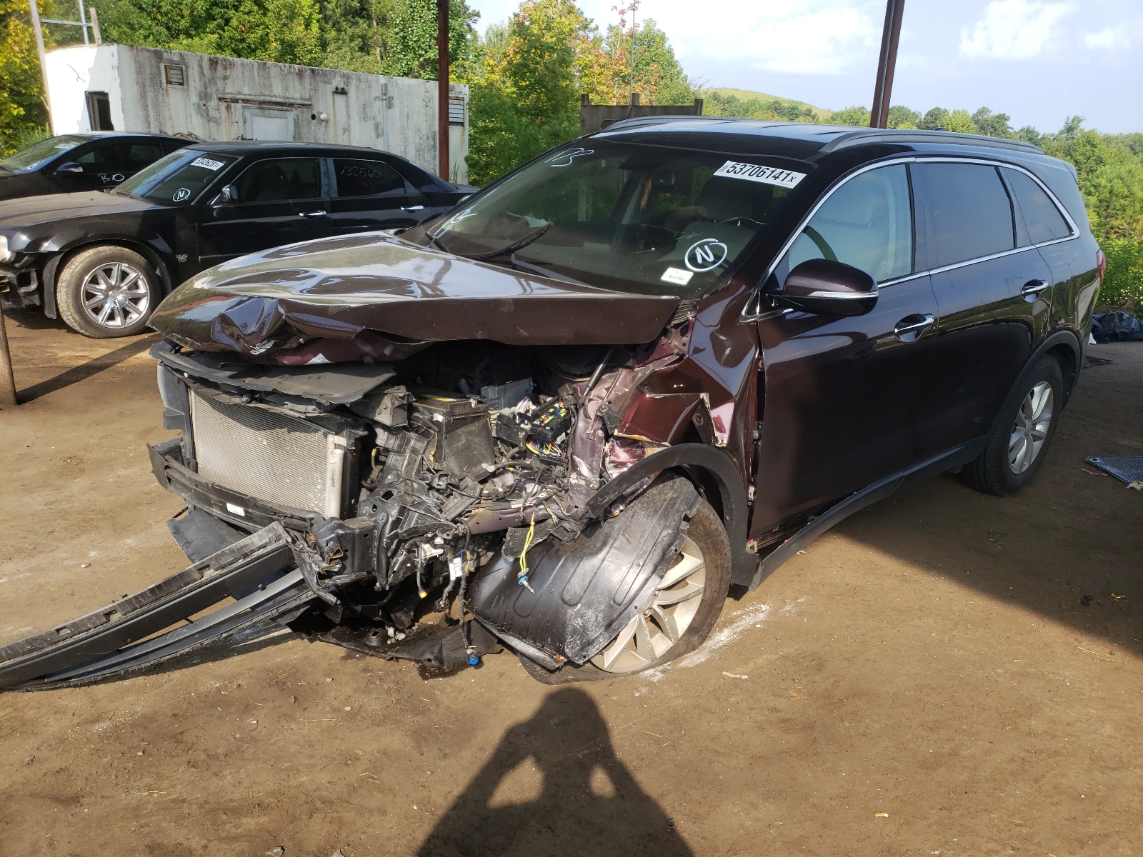 Photo 2 from auction – 2016 KIA SORENTO LX with VIN 5XYPG4A31GG049996