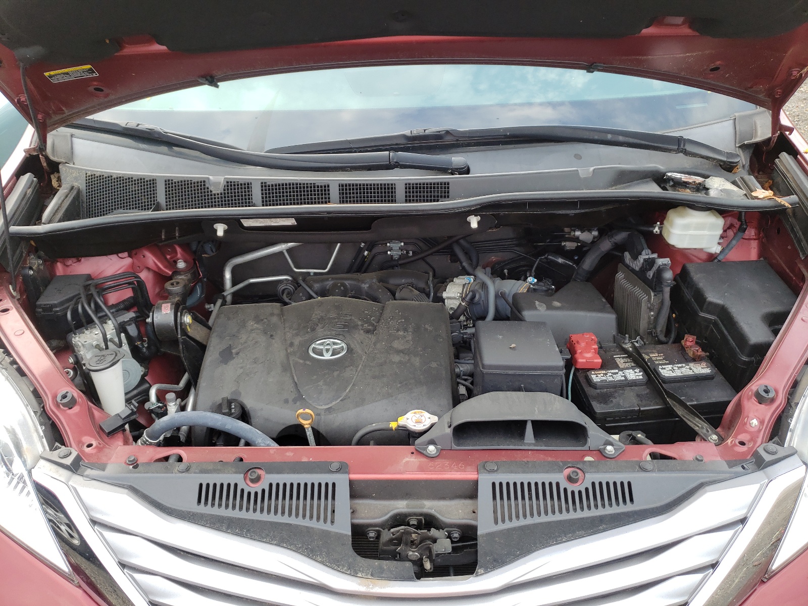 Photo 7 from auction – 2017 TOYOTA SIENNA XLE with VIN 5TDYZ3DC0HS842988