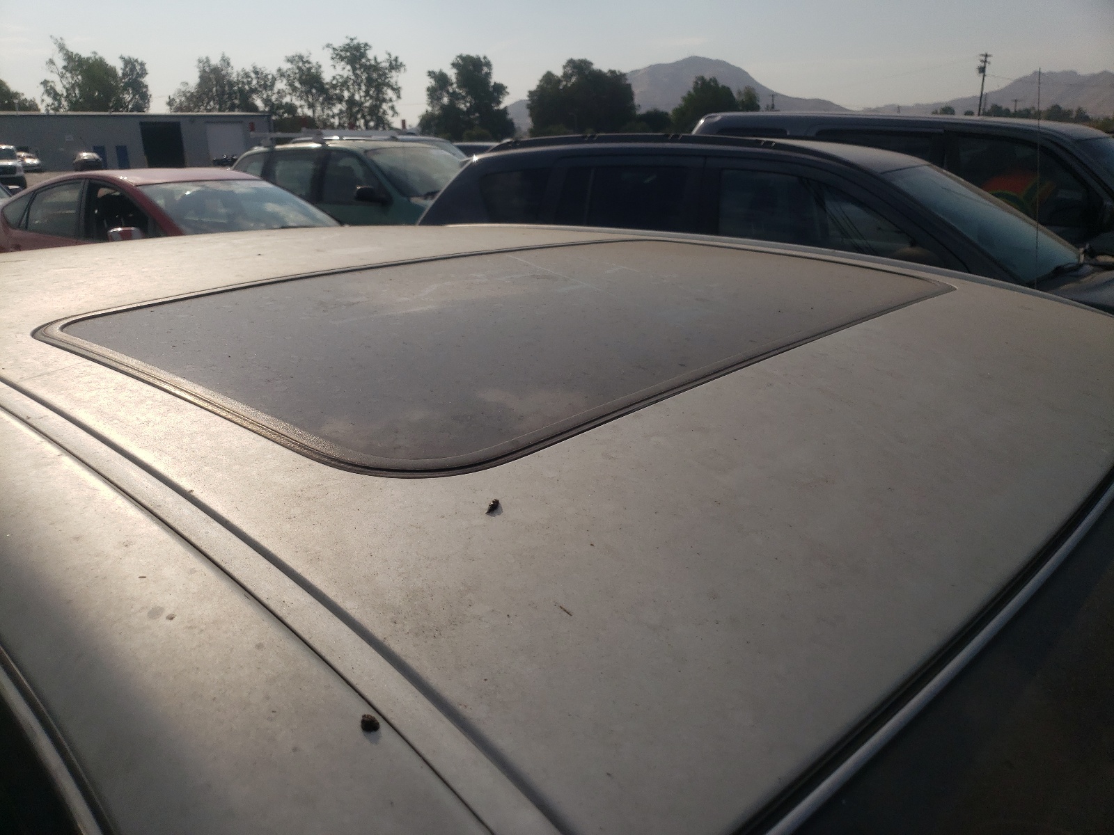 Photo 9 from auction – 2002 TOYOTA AVALON XL with VIN 4T1BF28B52U233646