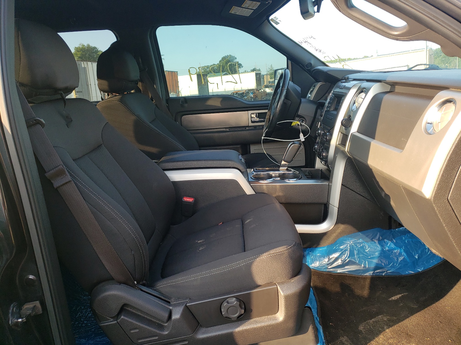 Photo 5 from auction – 2014 FORD F150 SUPER with VIN 1FTFW1ET5EKF22720