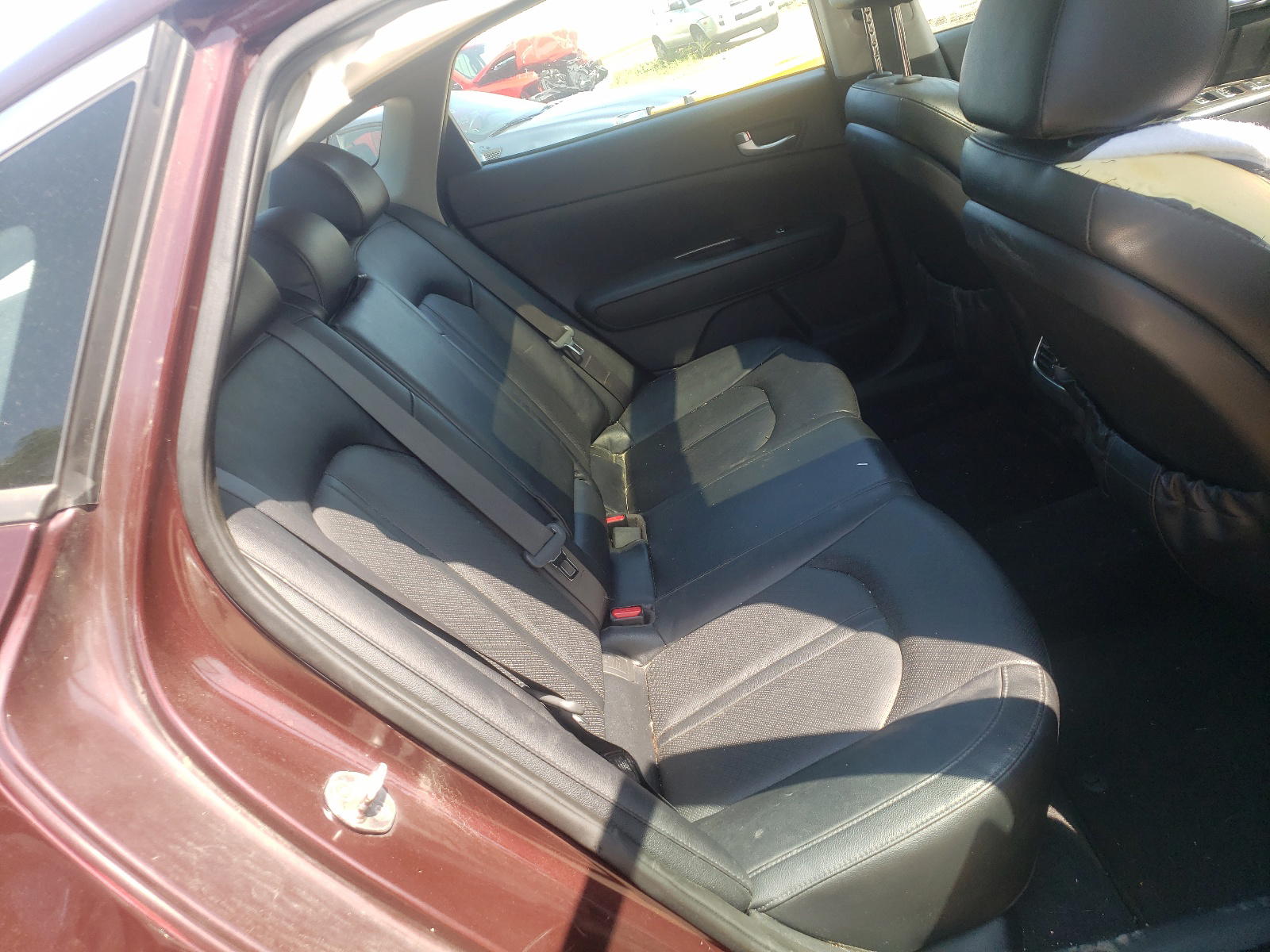 Photo 6 from auction – 2016 KIA OPTIMA EX with VIN 5XXGU4L37GG085458