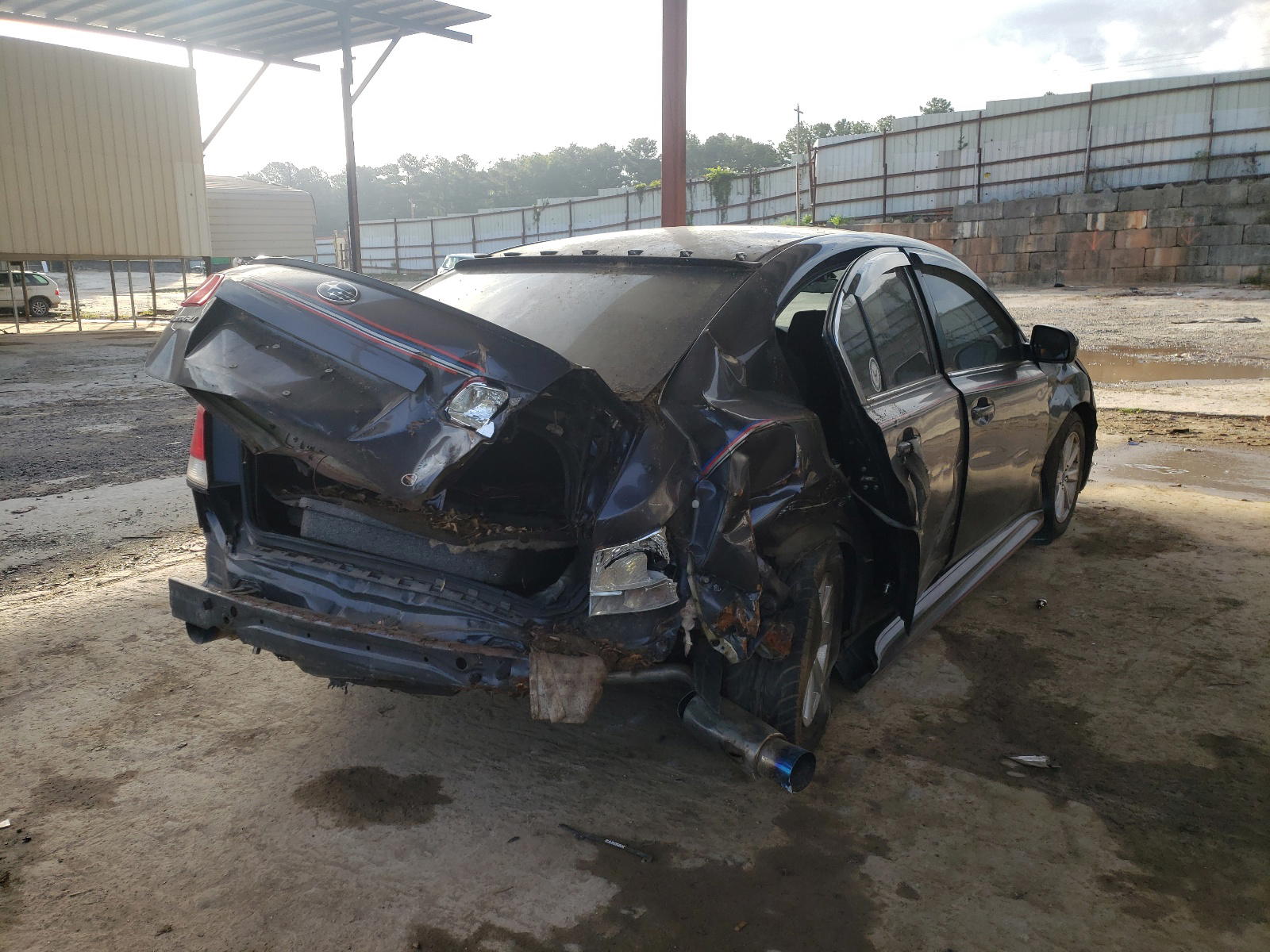 Photo 4 from auction – 2011 SUBARU LEGACY 2.5 with VIN 4S3BMBG65B3227527