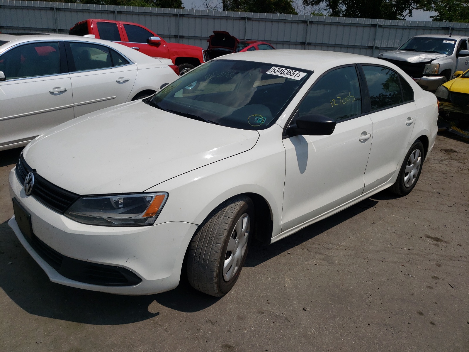 Photo 2 from auction – 2014 VOLKSWAGEN JETTA BASE with VIN 3VW2K7AJ3EM374817