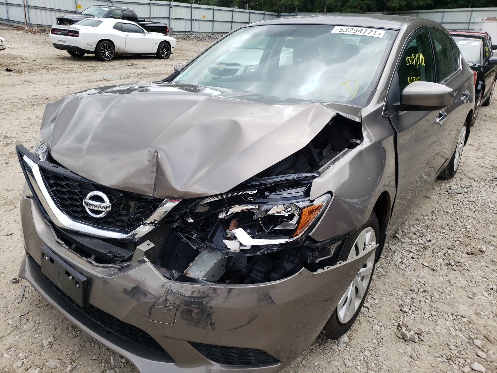 Photo 2 from auction – 2016 NISSAN SENTRA S with VIN 3N1AB7AP9GY326692