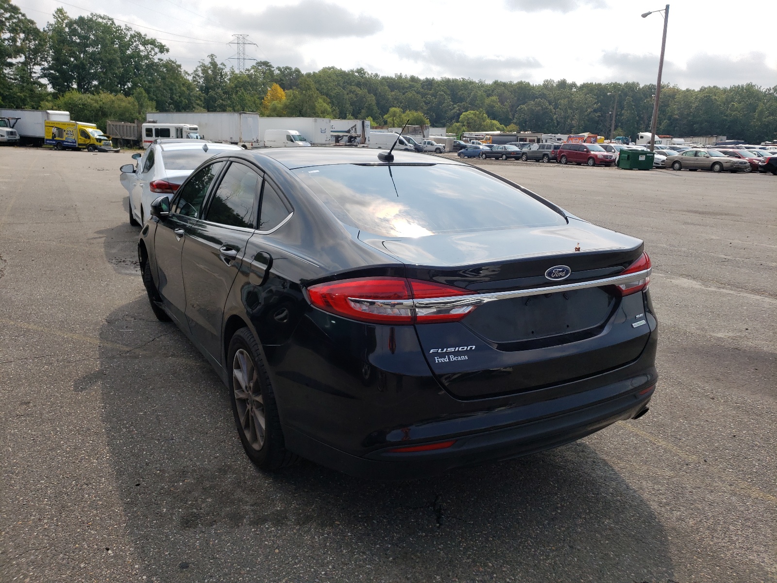 Photo 3 from auction – 2017 FORD FUSION SE with VIN 3FA6P0HD6HR138009