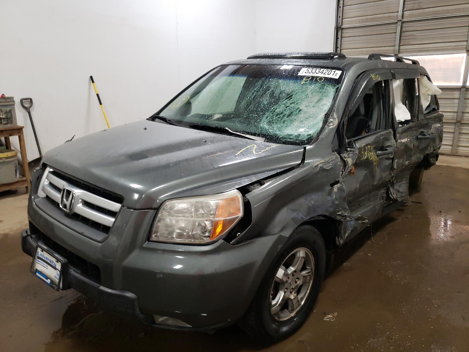 Photo 2 from auction – 2008 HONDA PILOT EXL with VIN 5FNYF28748B009652