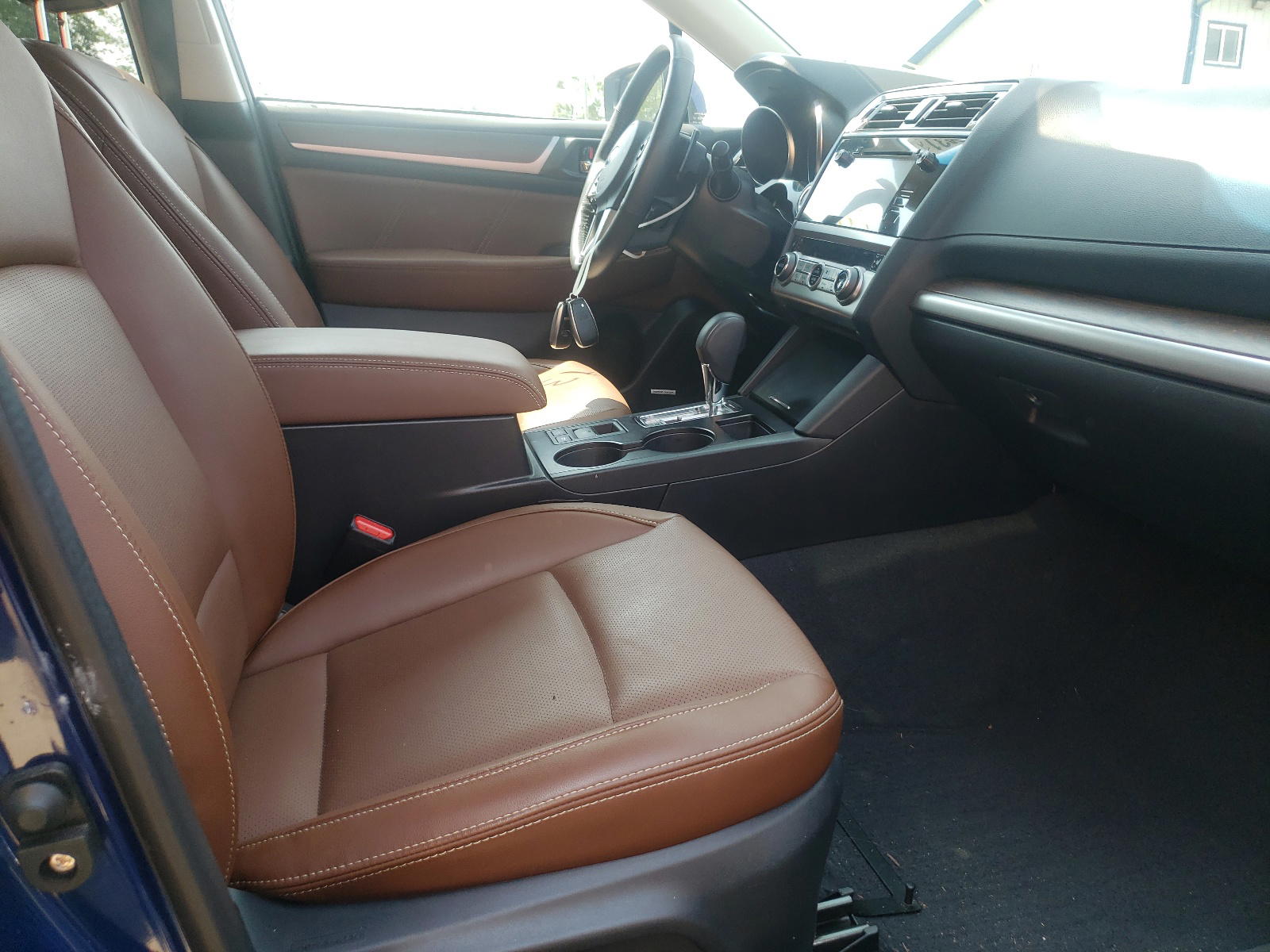 Photo 5 from auction – 2017 SUBARU OUTBACK TO with VIN 4S4BSETC8H3332392