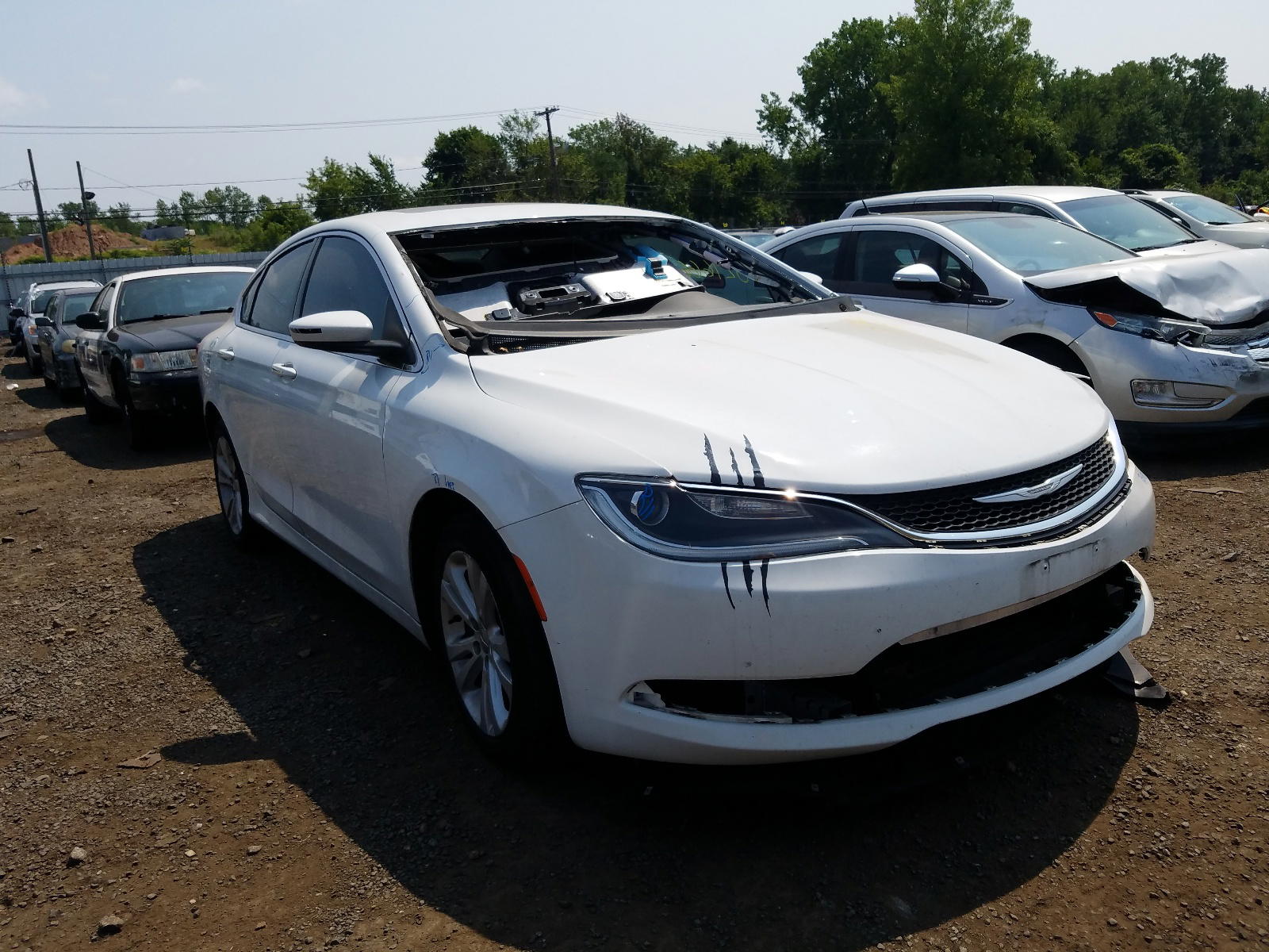 CHRYSLER 200 LIMITE 2016 with VIN 1C3CCCAB3GN157156 - Photo from auction