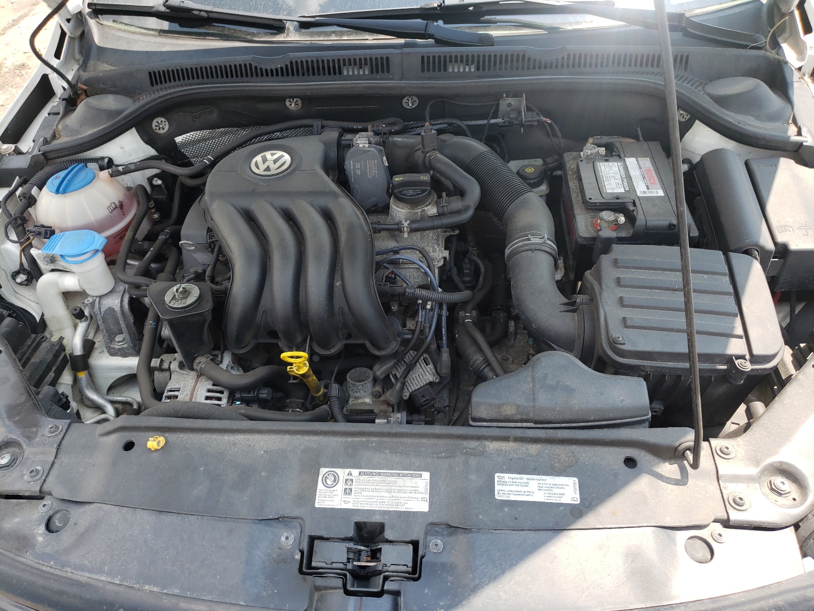 Photo 7 from auction – 2014 VOLKSWAGEN JETTA BASE with VIN 3VW2K7AJ3EM374817