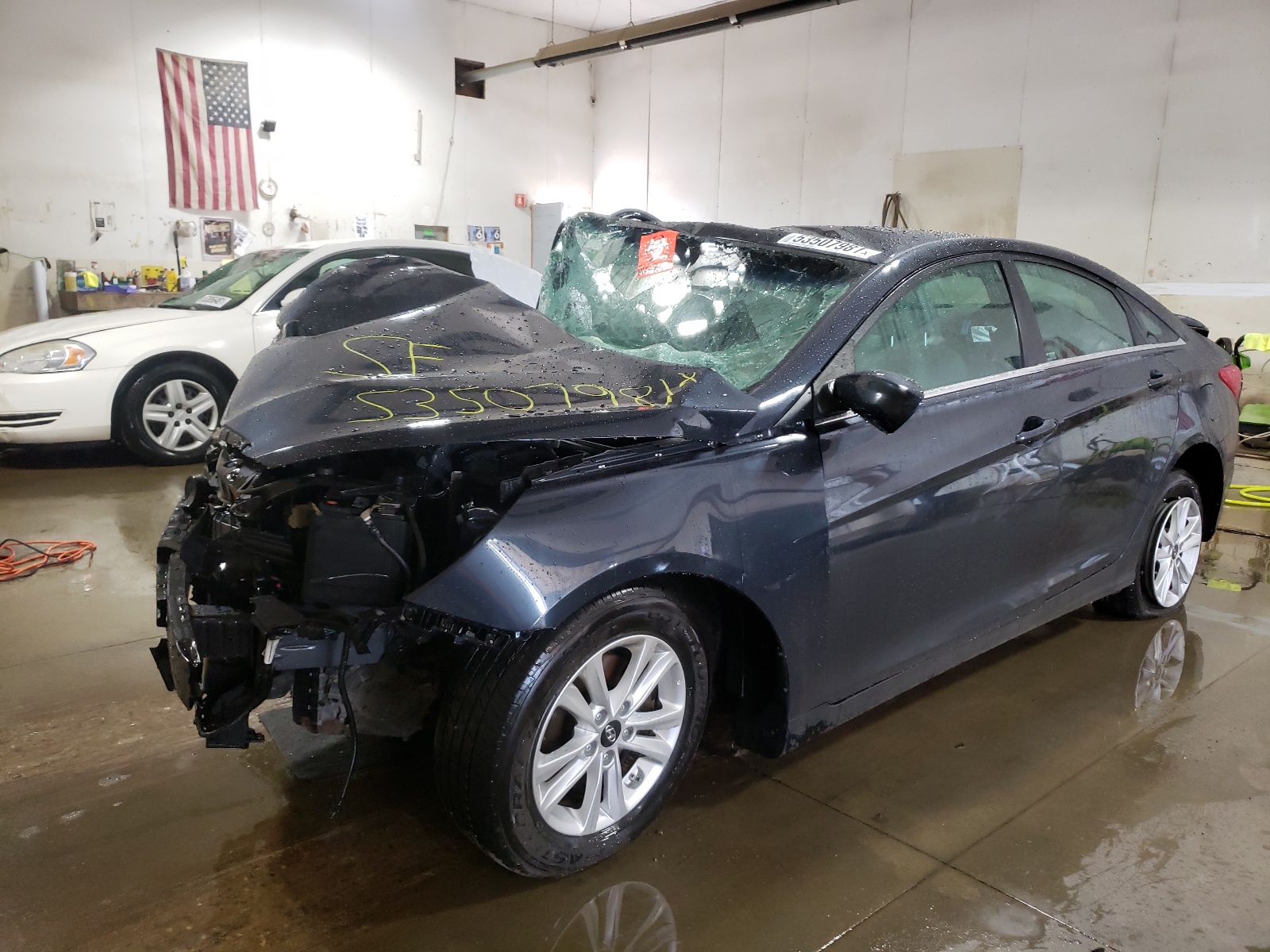 Photo 2 from auction – 2013 HYUNDAI SONATA GLS with VIN 5NPEB4AC6DH644448
