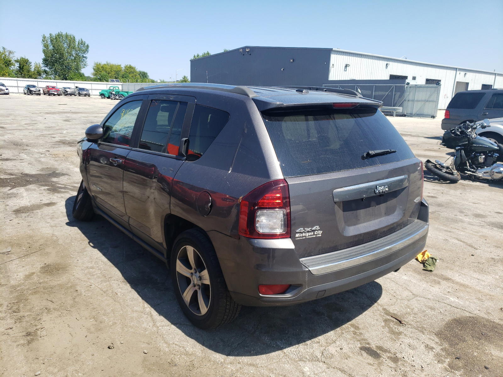 Photo 3 from auction – 2016 JEEP COMPASS LA with VIN 1C4NJDEB4GD552785