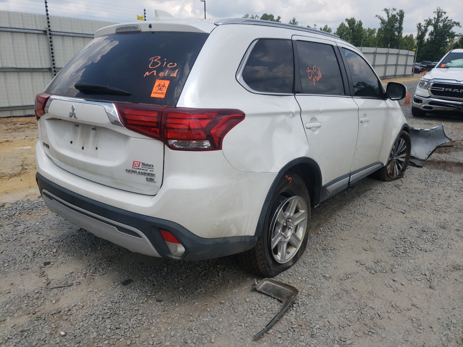 Photo 4 from auction – 2019 MITSUBISHI OUTLANDER with VIN JA4AD3A36KZ014965