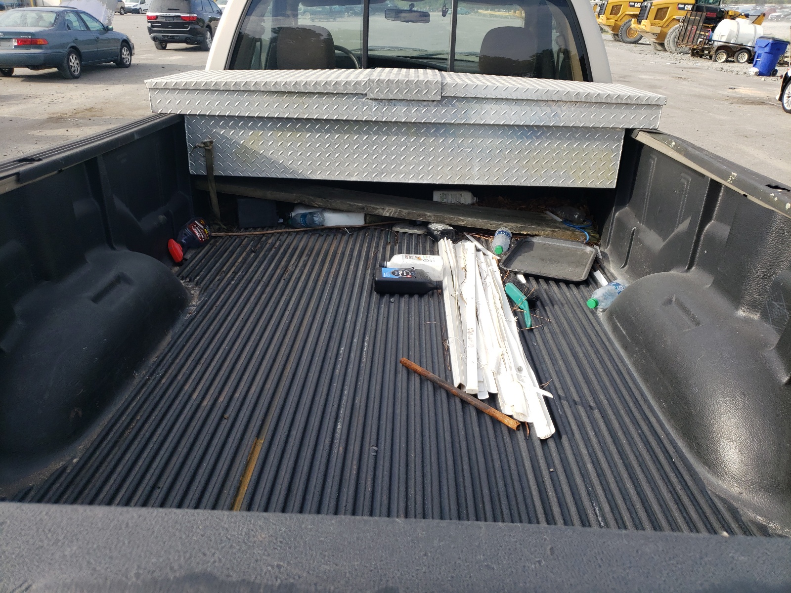 Photo 6 from auction – 2004 DODGE RAM 1500 S with VIN 1D7HU16N44J134824