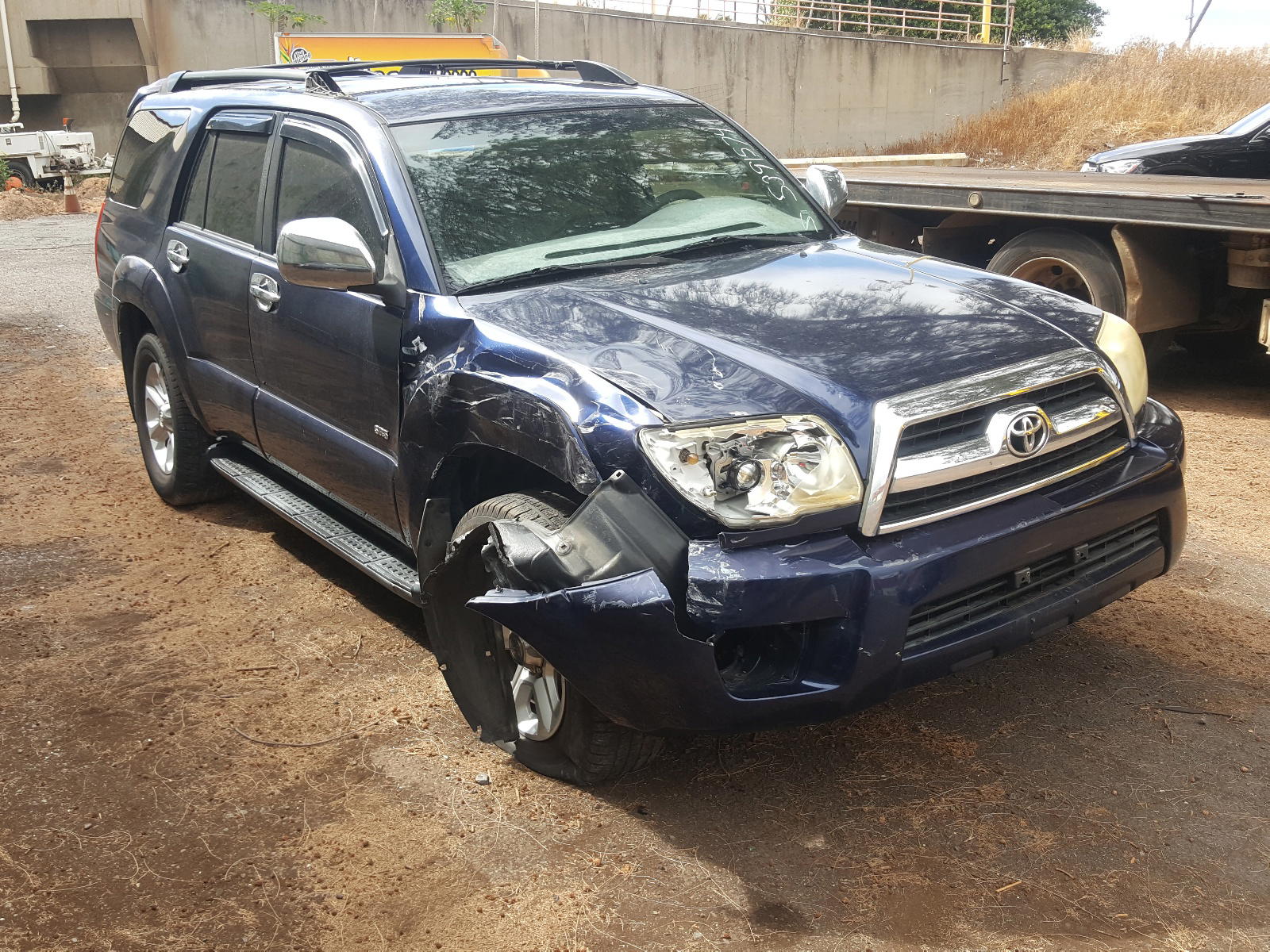 TOYOTA 4RUNNER SR 2007 with VIN JTEZU14R678083323 - Photo from auction