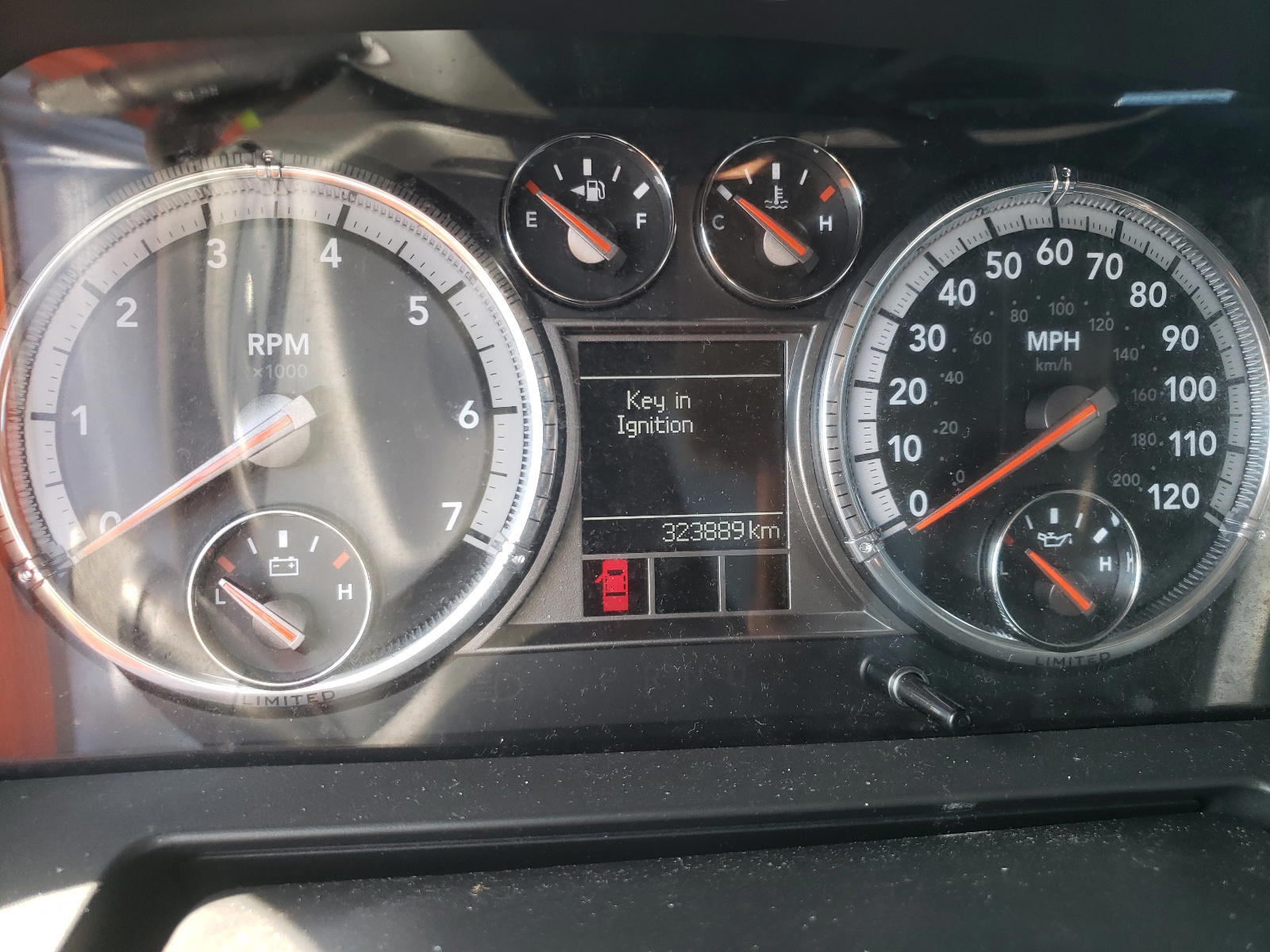 Photo 8 from auction – 2012 DODGE RAM 1500 L with VIN 1C6RD6PT4CS294078