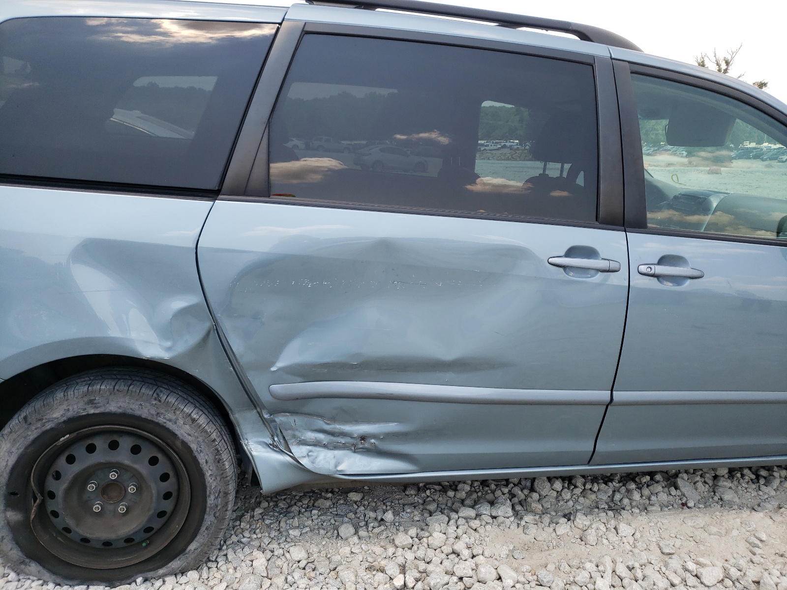 Photo 9 from auction – 2008 TOYOTA SIENNA CE with VIN 5TDZK23CX8S190742