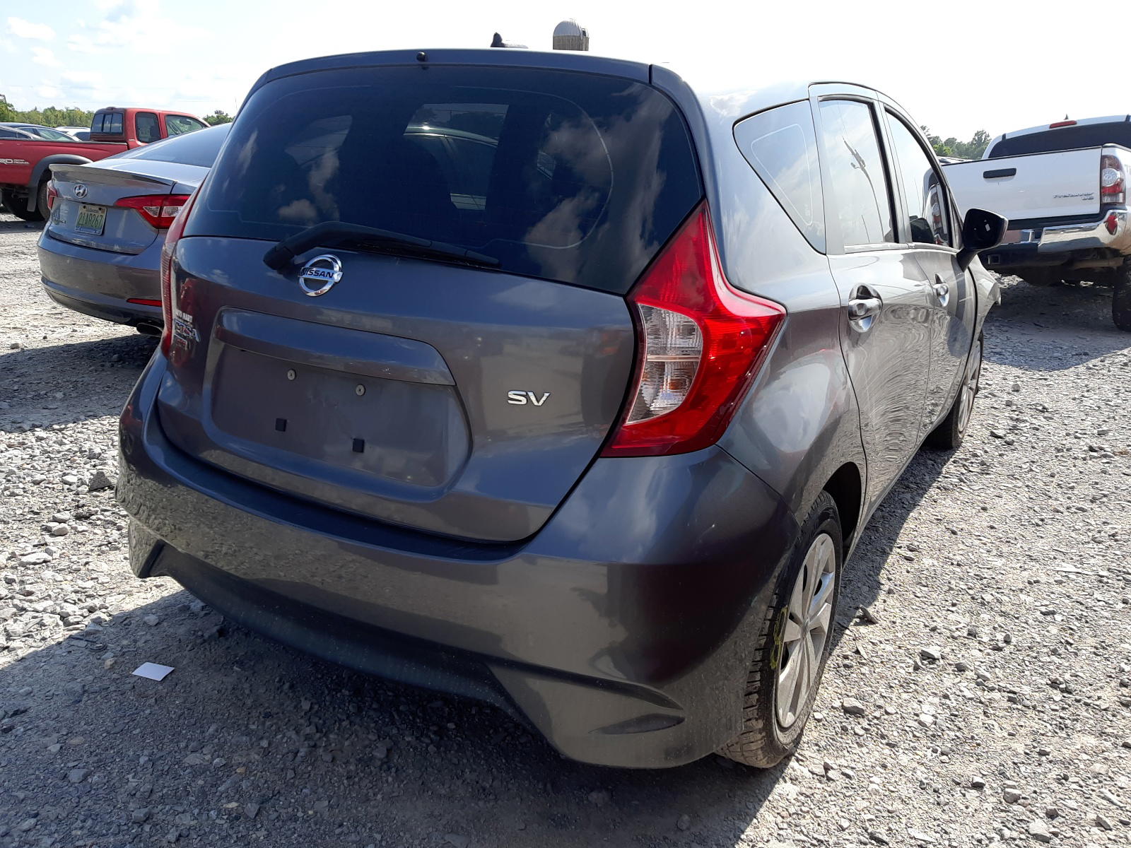 Photo 4 from auction – 2017 NISSAN VERSA NOTE with VIN 3N1CE2CP0HL362303