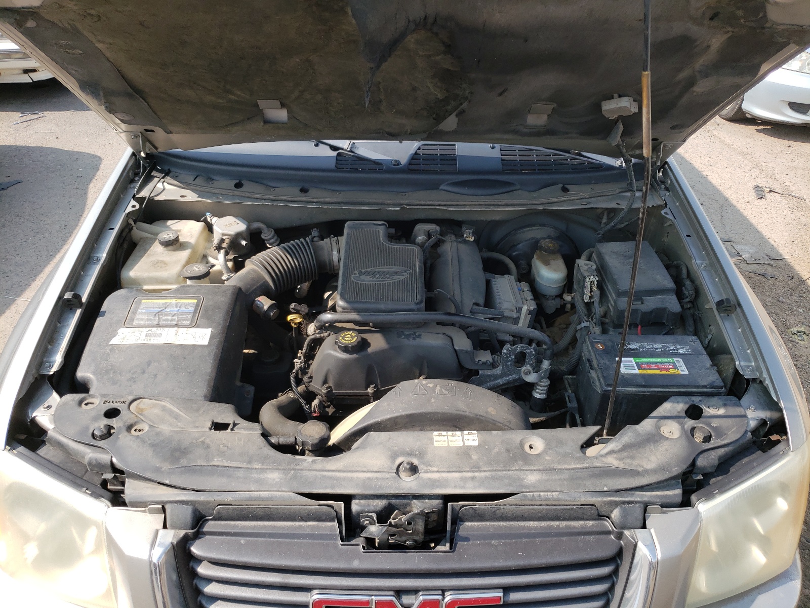 Photo 7 from auction – 2002 GMC ENVOY XL with VIN 1GKDT13S822128994