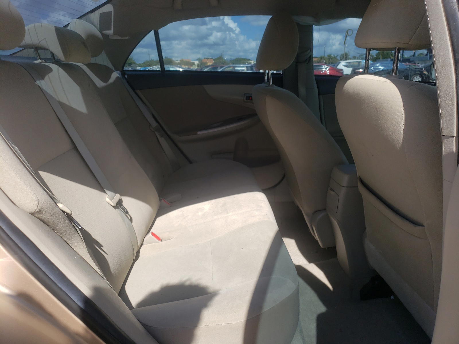 Photo 6 from auction – 2012 TOYOTA COROLLA BA with VIN 2T1BU4EE5CC845820