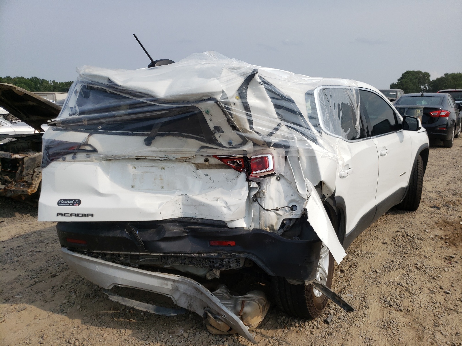 Photo 4 from auction – 2018 GMC ACADIA SLE with VIN 1GKKNKLA1JZ116769