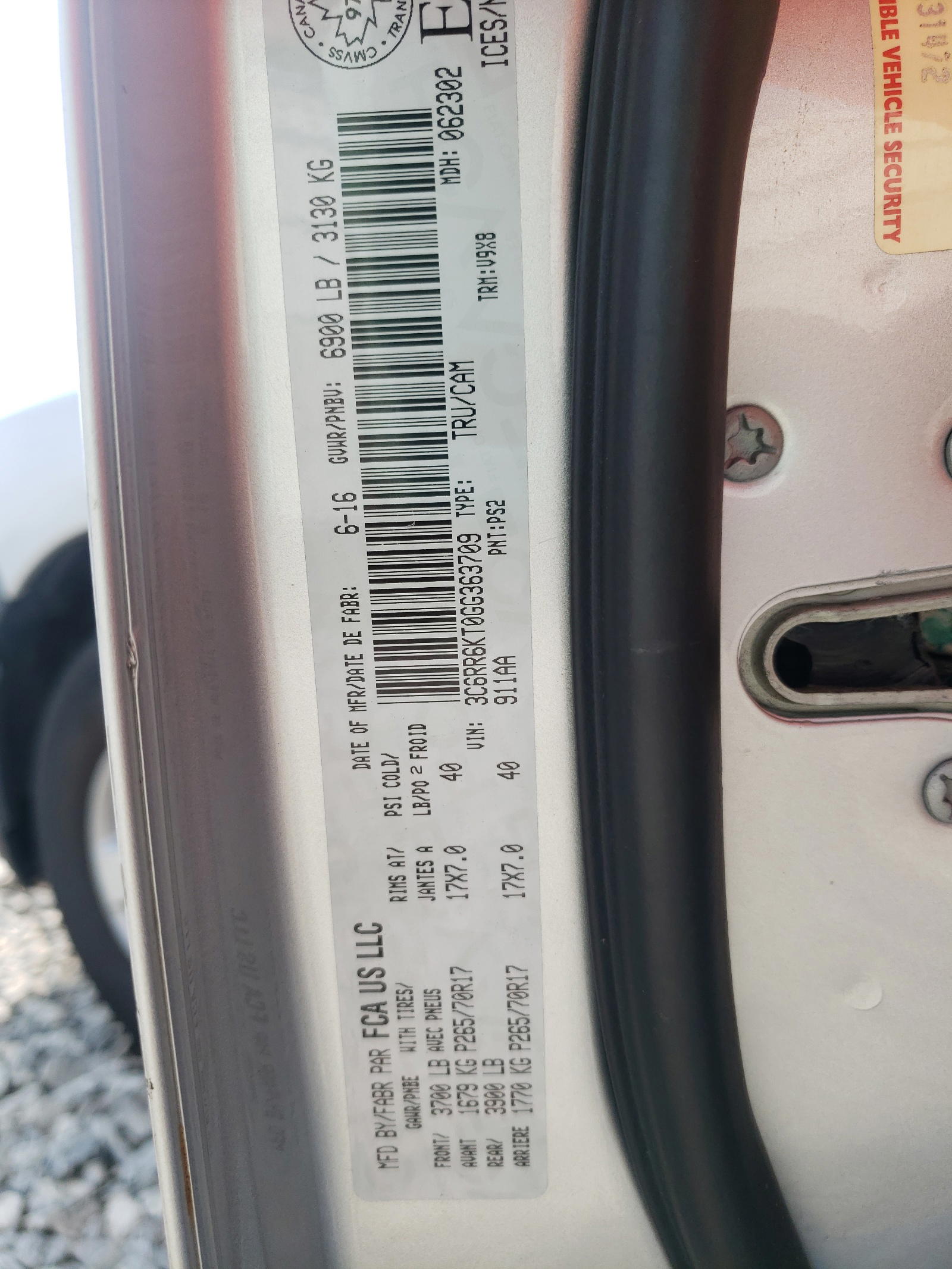 Photo 10 from auction – 2016 RAM 1500 ST with VIN 3C6RR6KT0GG363709