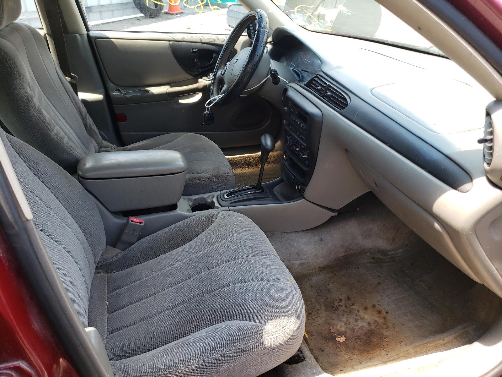 Photo 5 from auction – 2005 CHEVROLET CLASSIC with VIN 1G1ND52F95M231206