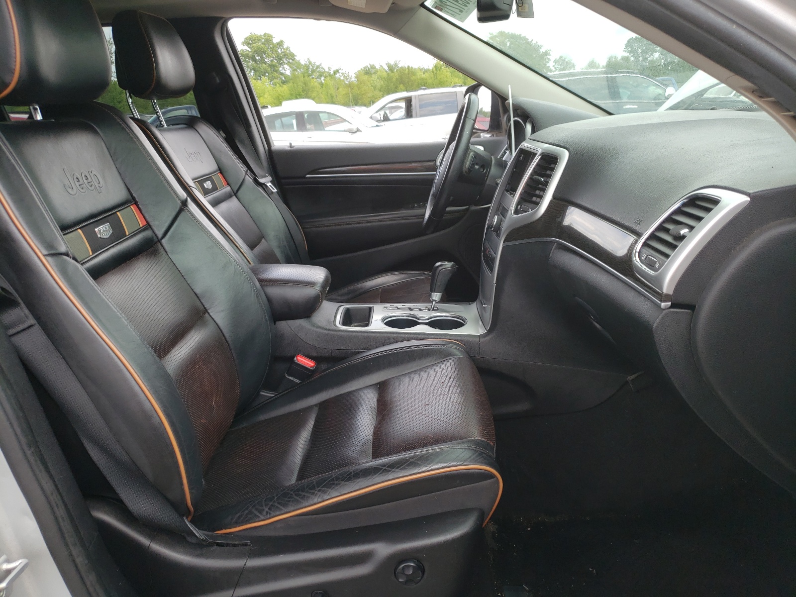 Photo 5 from auction – 2011 JEEP GRAND CHER with VIN 1J4RR4GGXBC646181