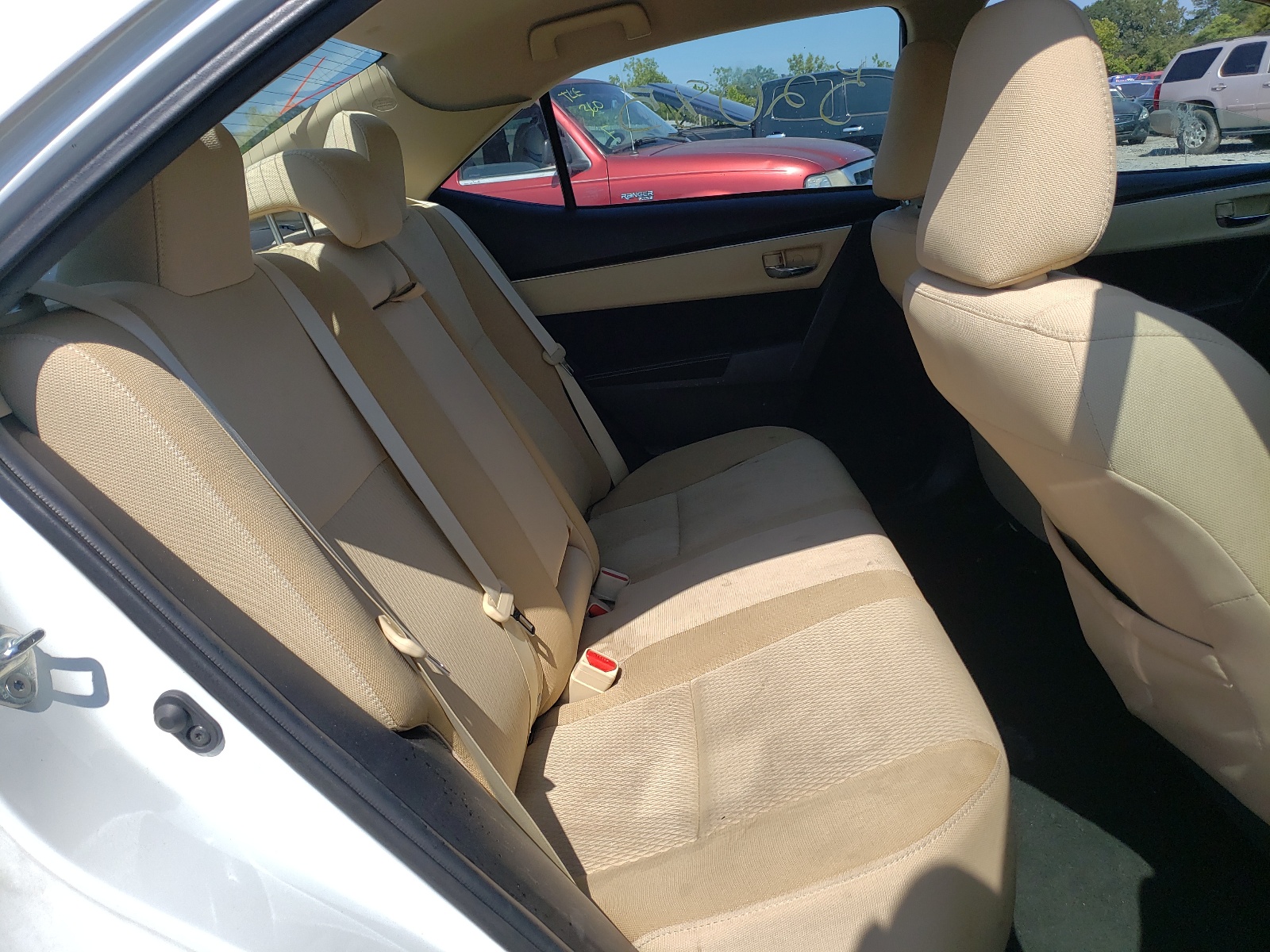 Photo 6 from auction – 2019 TOYOTA COROLLA L with VIN 2T1BURHE1KC205420